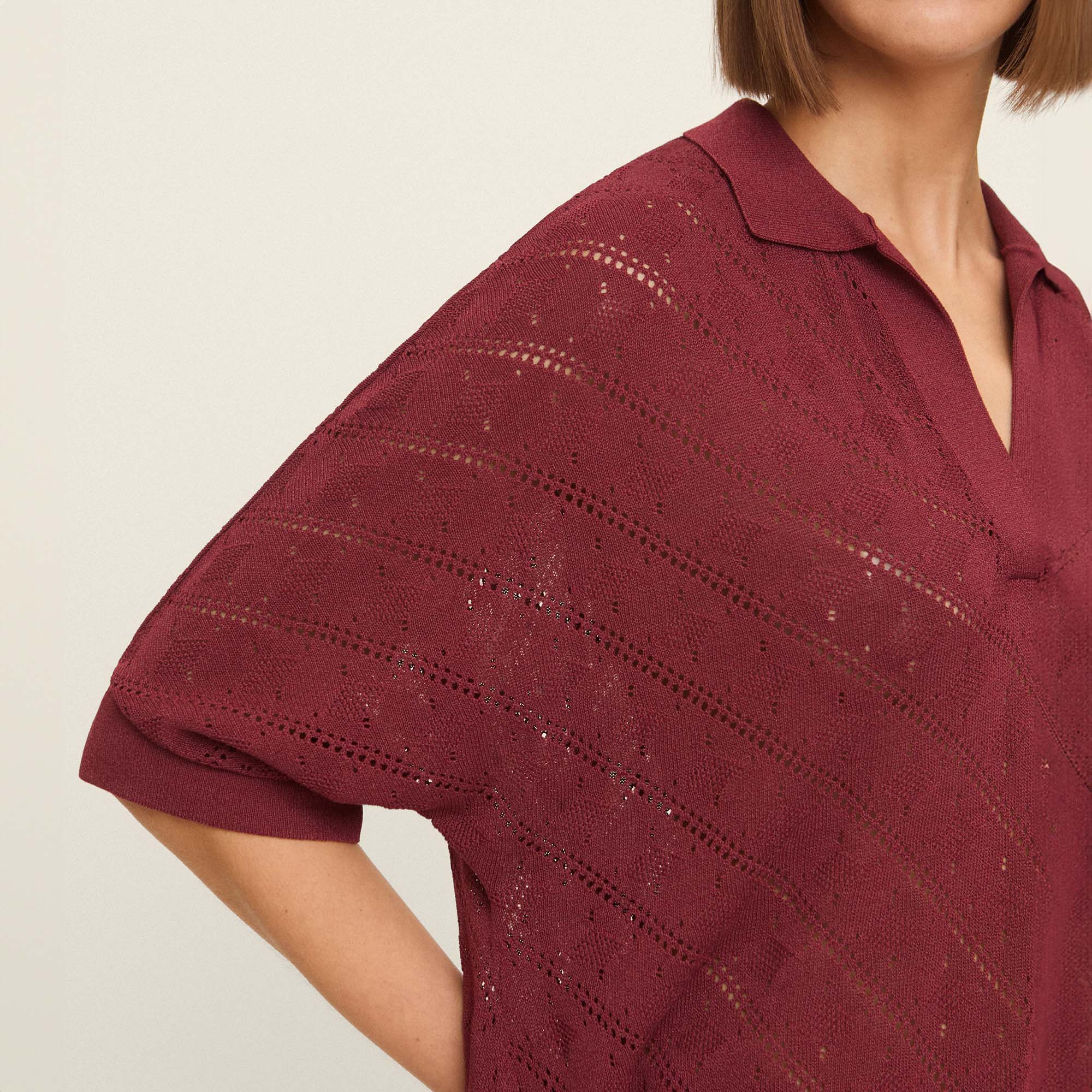 Top punto oversize calado