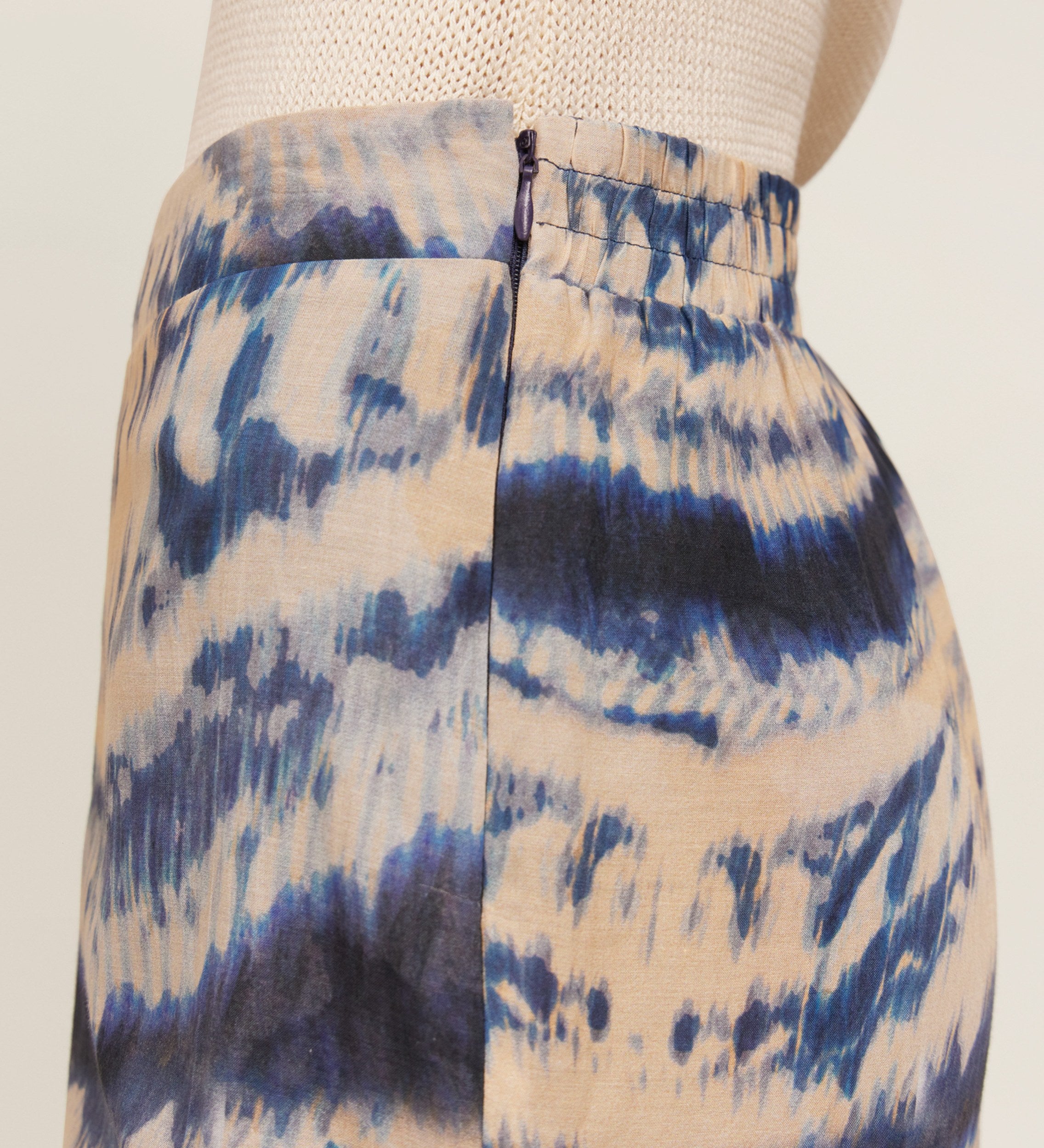 Pantalón fluído estampado