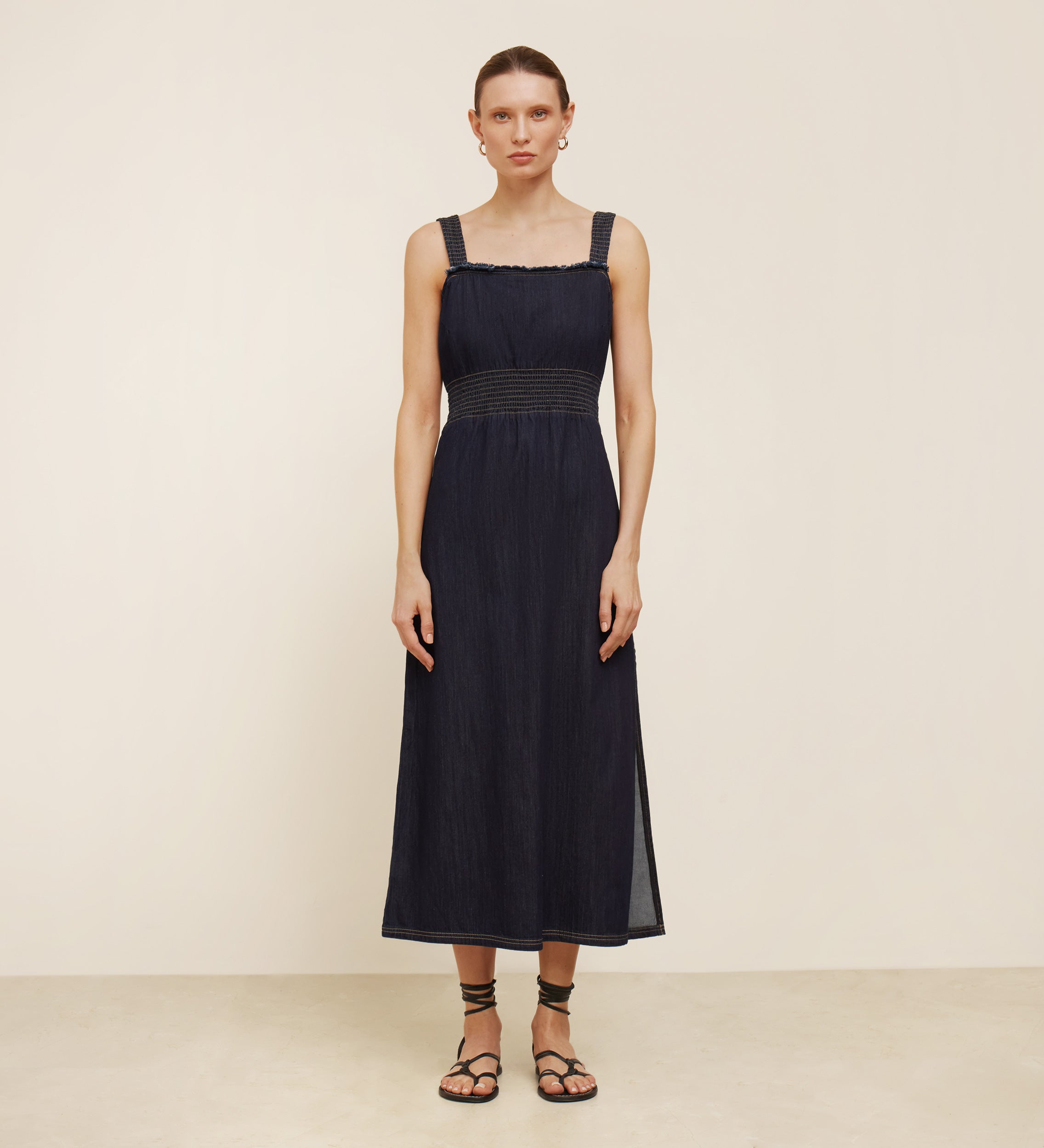 Denim midi dress with wrinkled detail