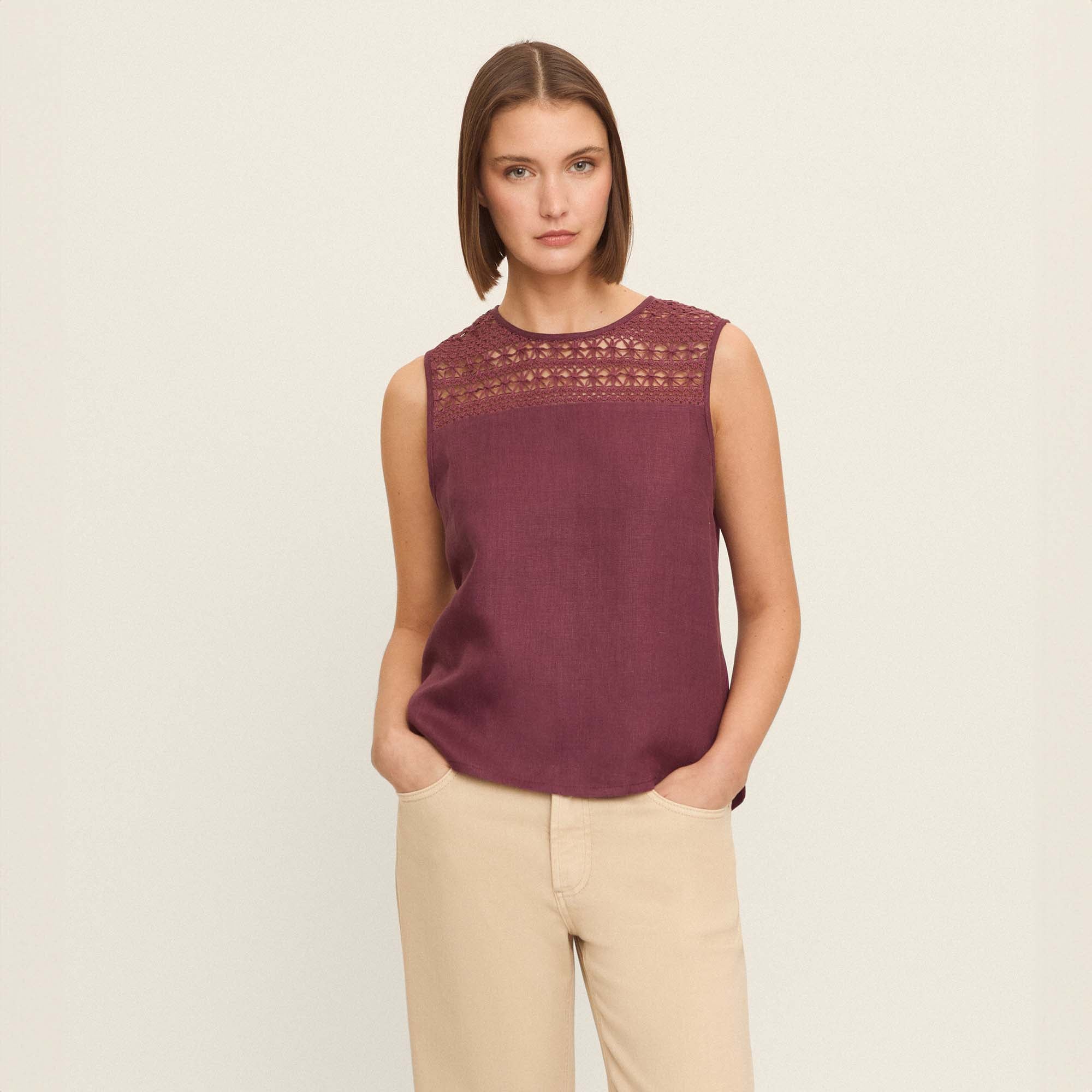 Linen and crochet T-shirt