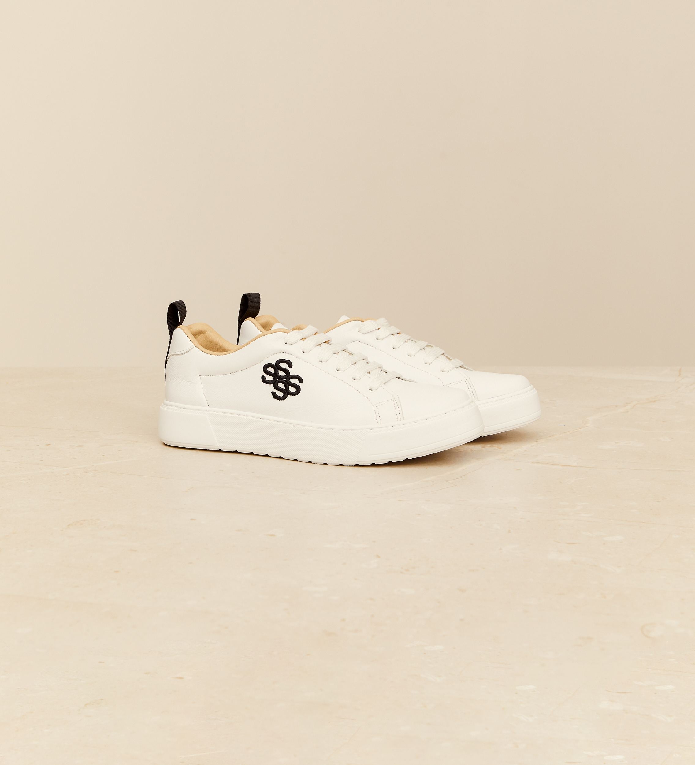 Napa sneakers