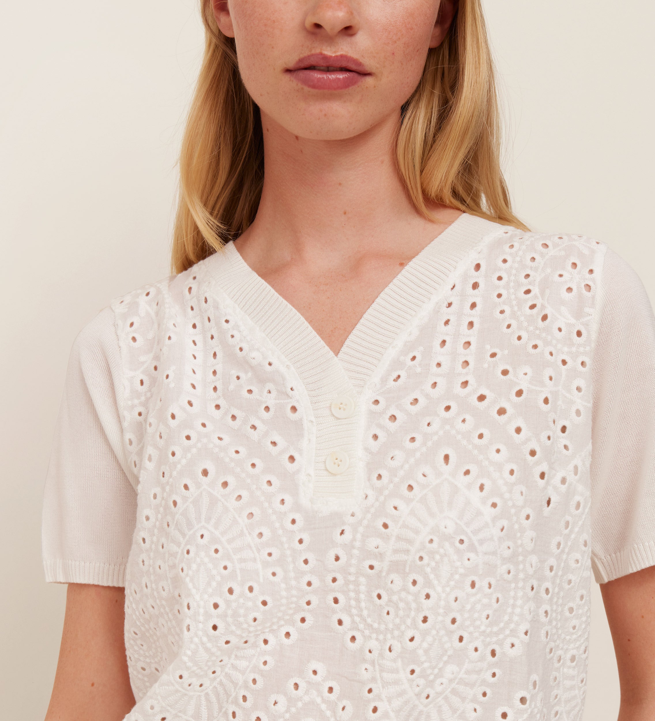 Sleeve tricot top