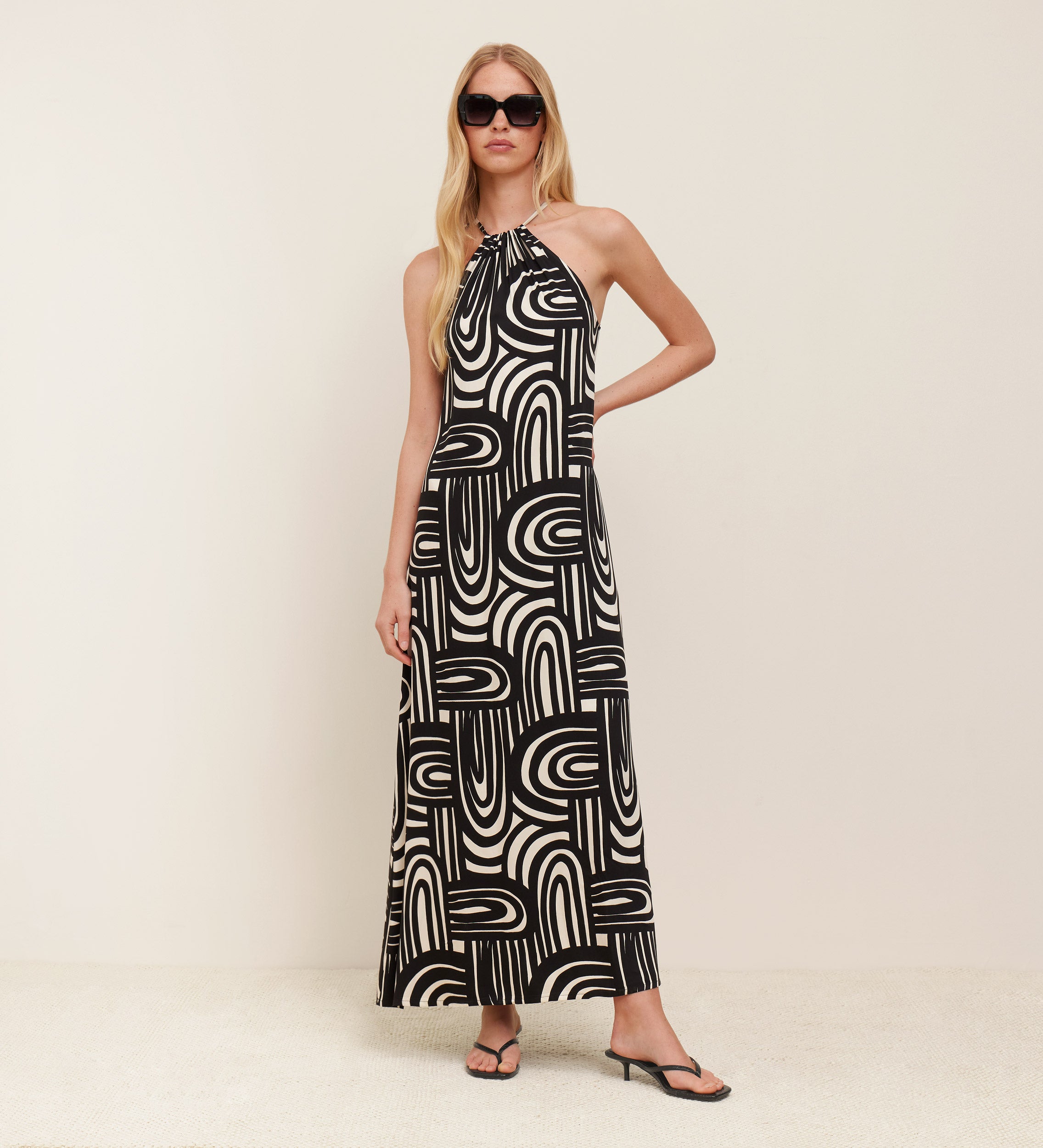 Vestido largo halter estampado