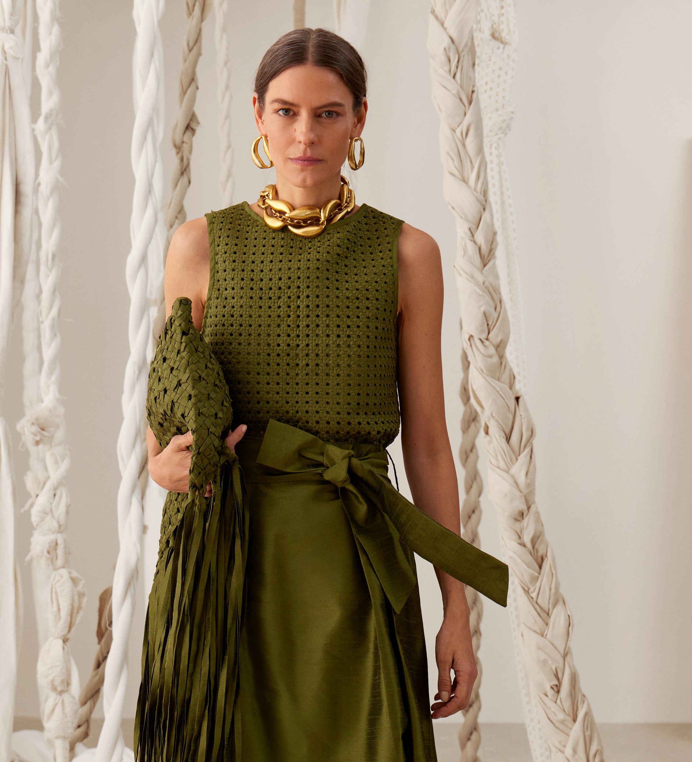 Top shantung trenzado