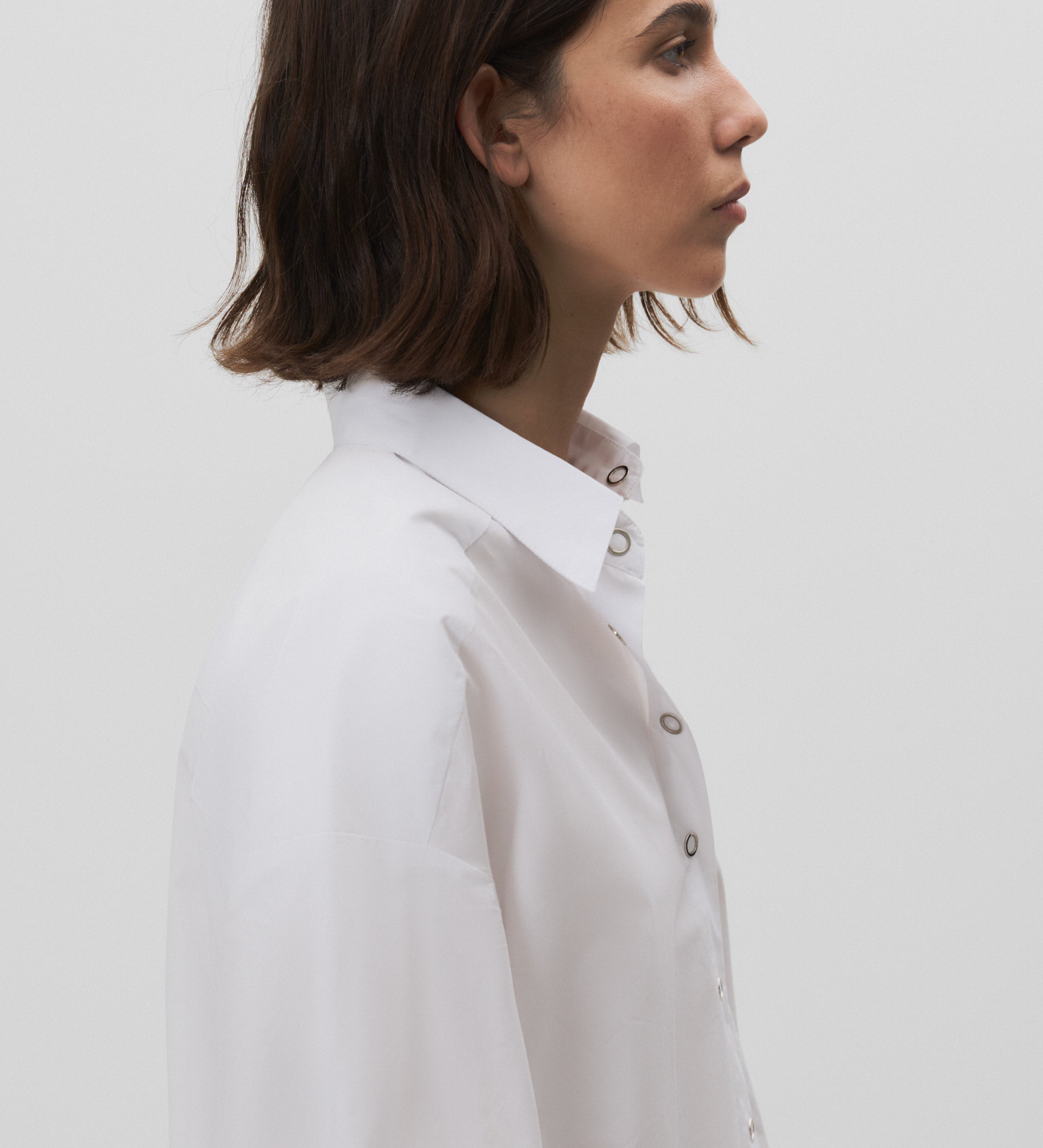 Loose puffed sleeve shirt