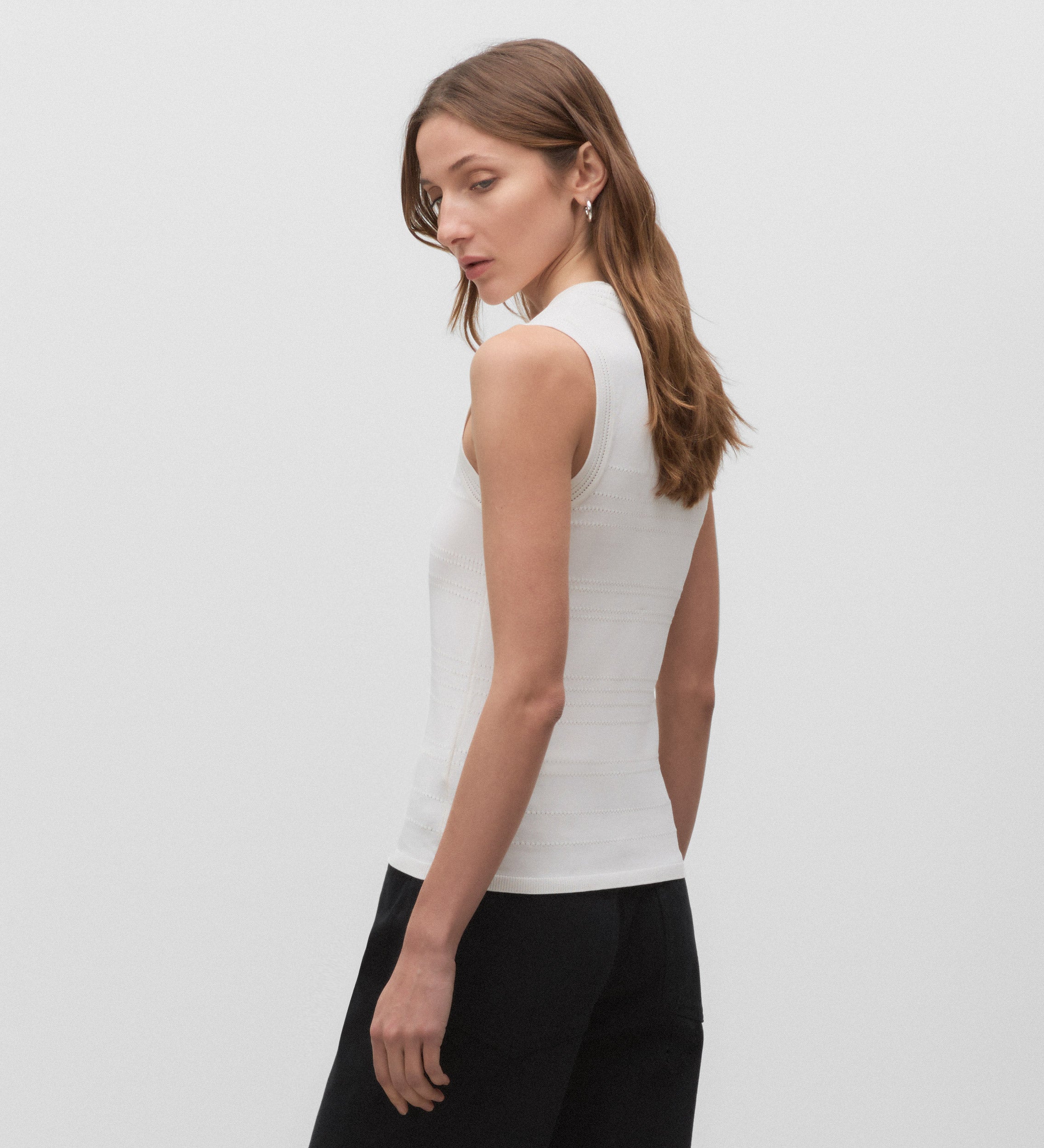 Top punto micro calados