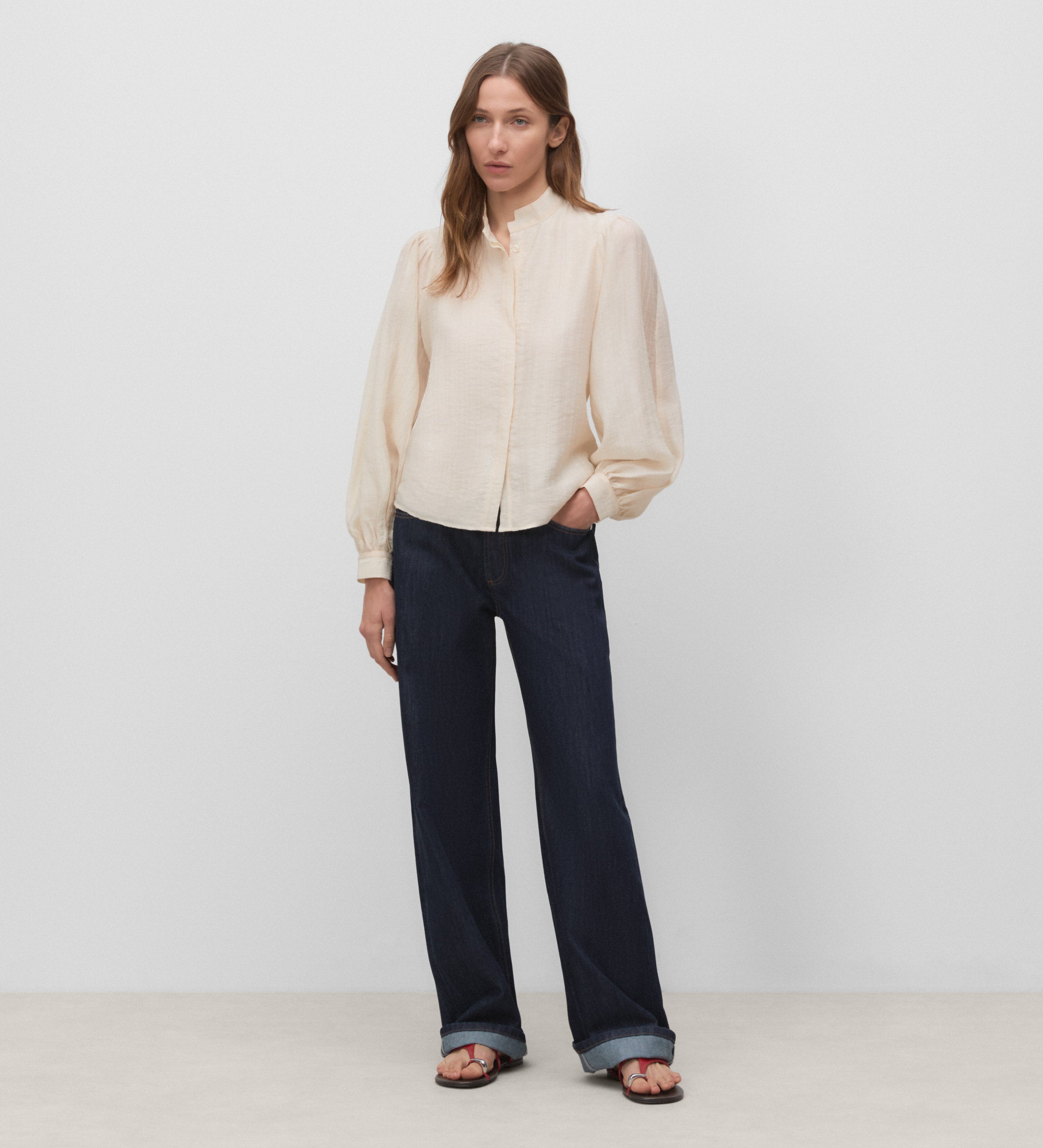 Chemise à manches bouffantes