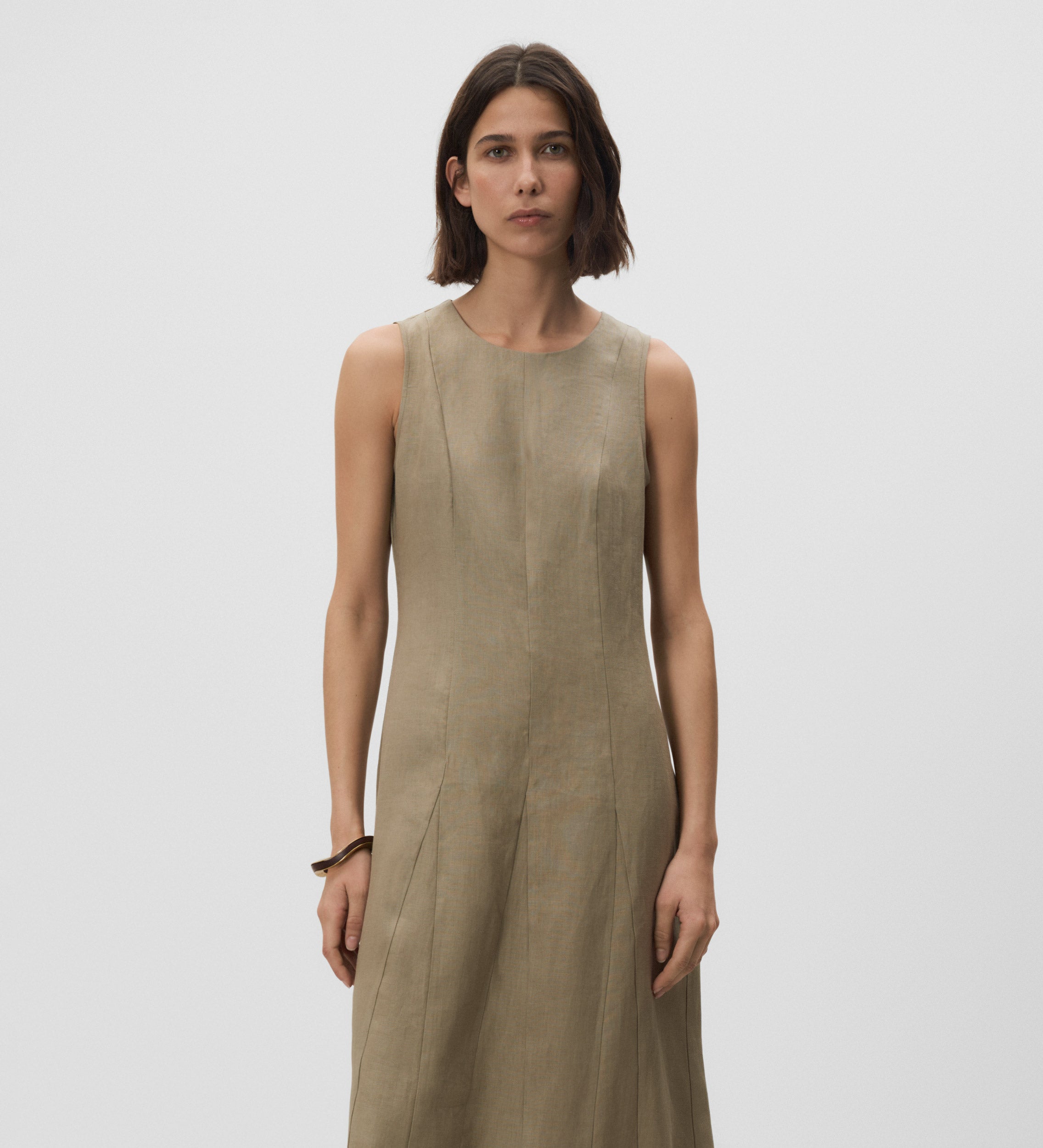 Vestido sisado godets