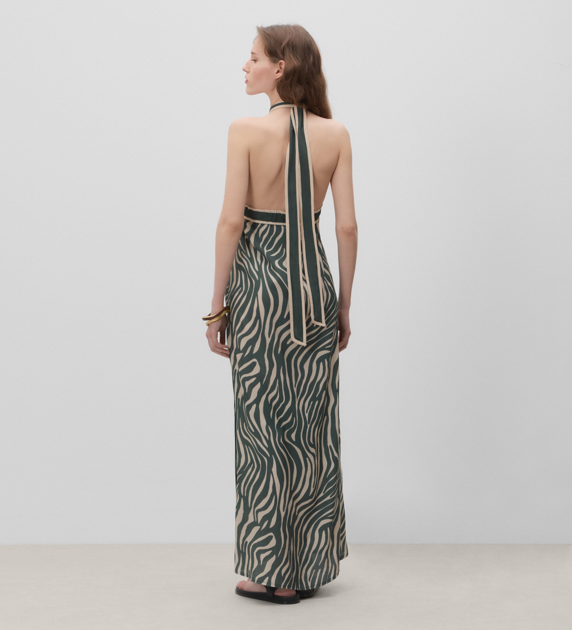 Vestido estampado escote halter