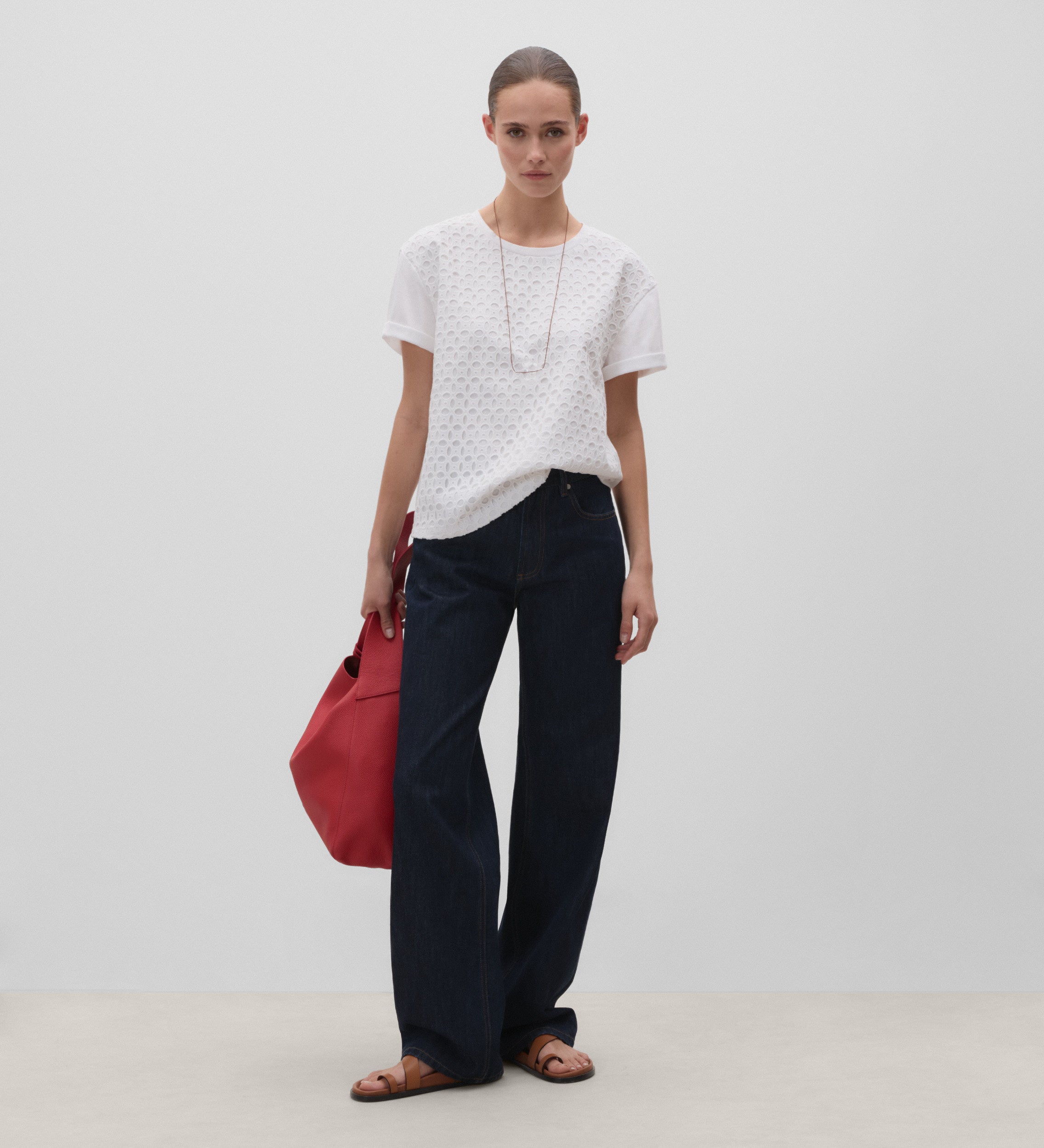 Camiseta algodón bordado