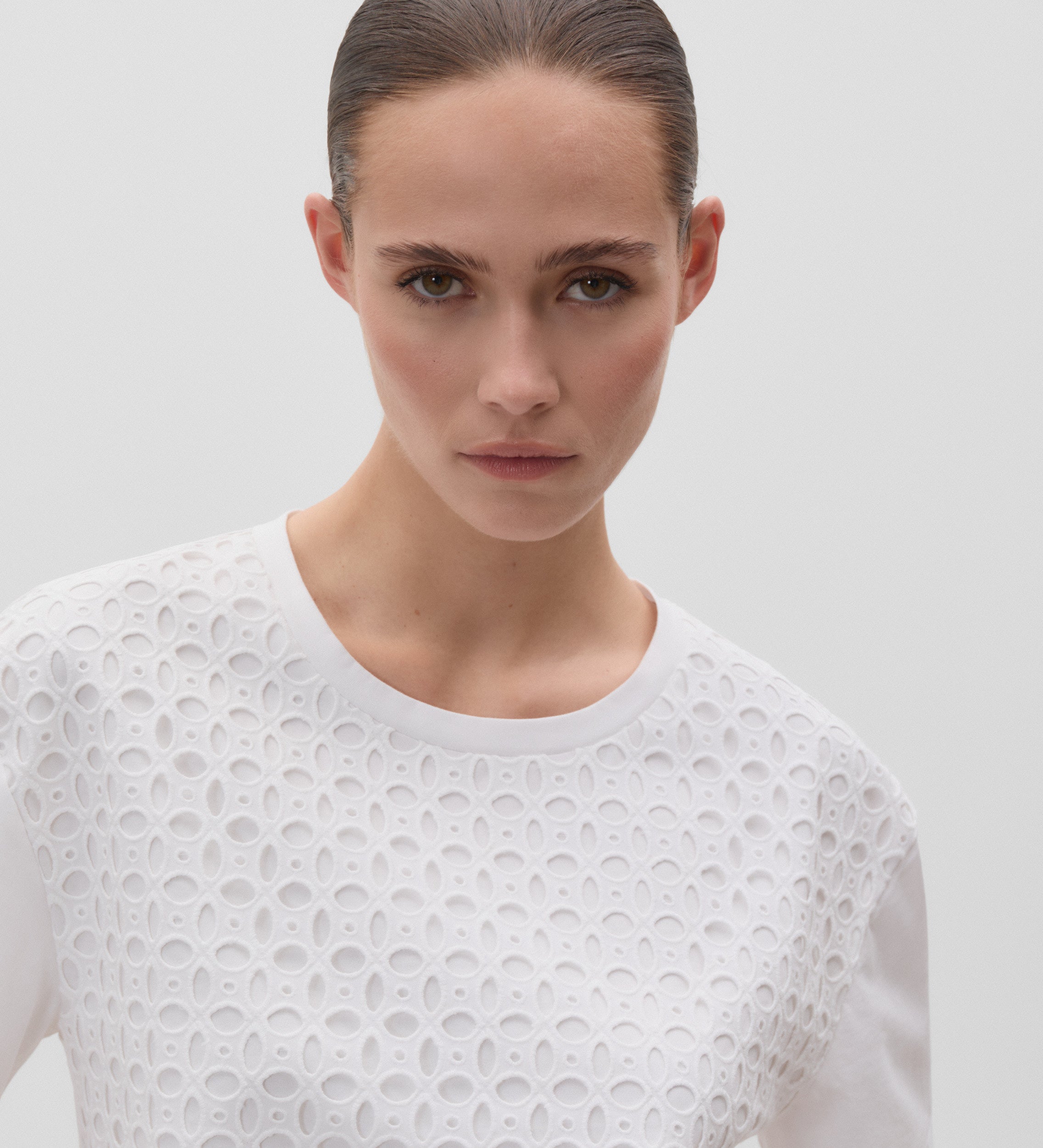 Camiseta algodón bordado