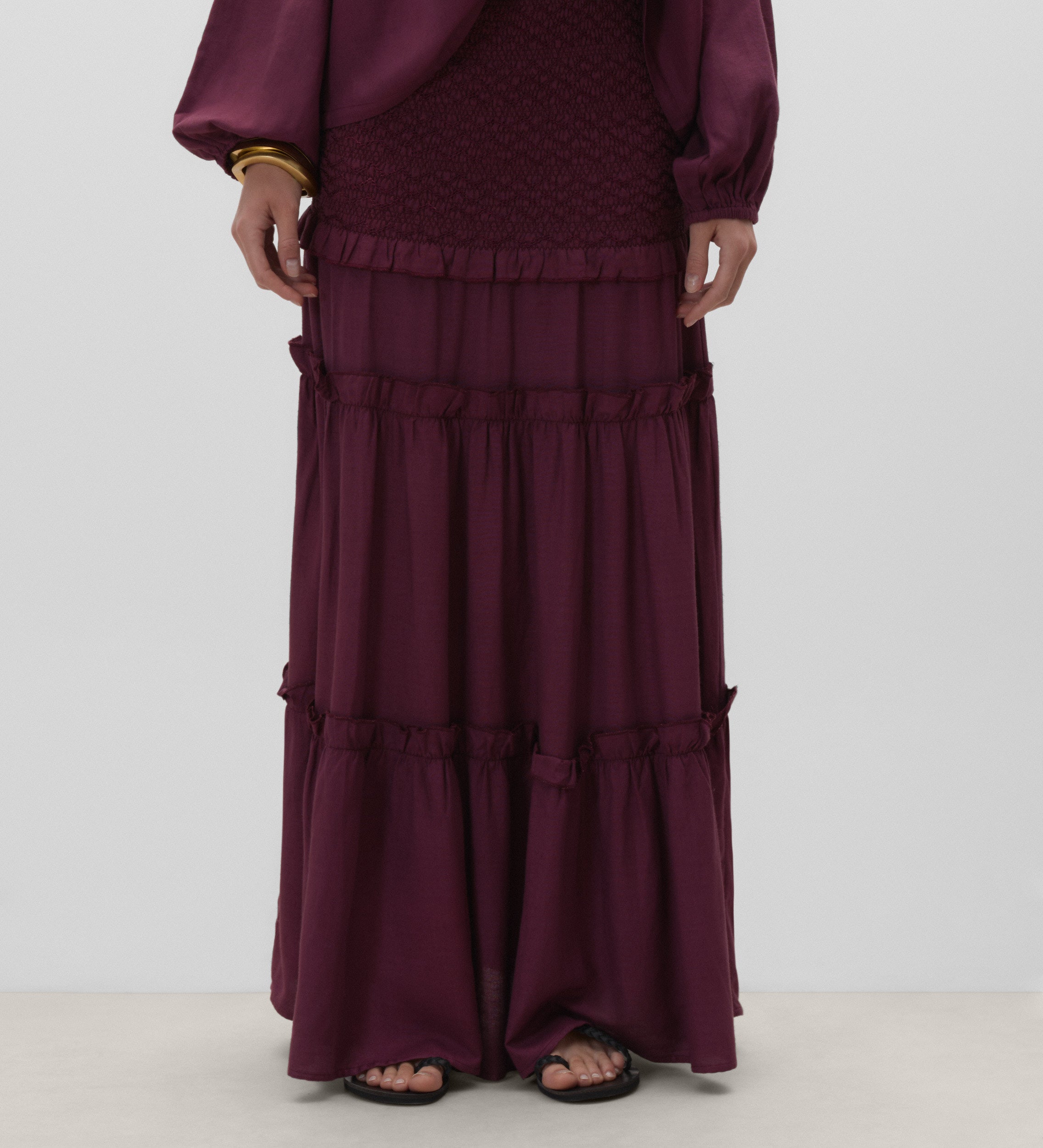 Smocked knit skirt