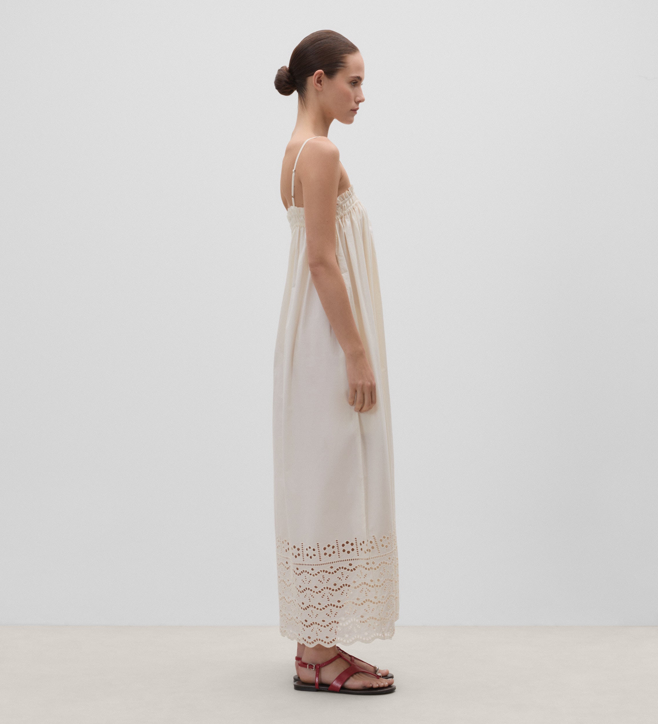 Embroidered strapless dress