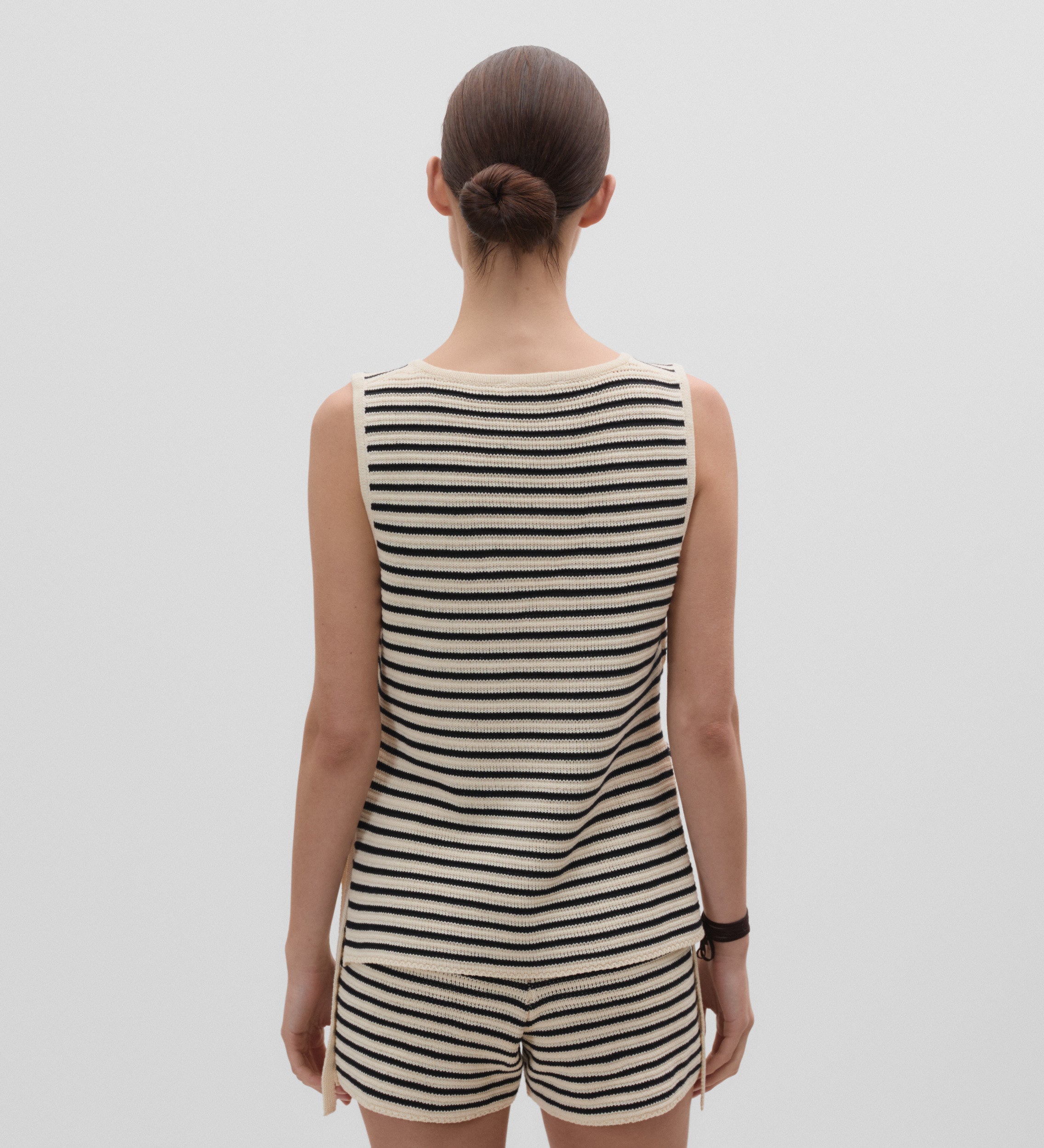 Haut en tricot rayé