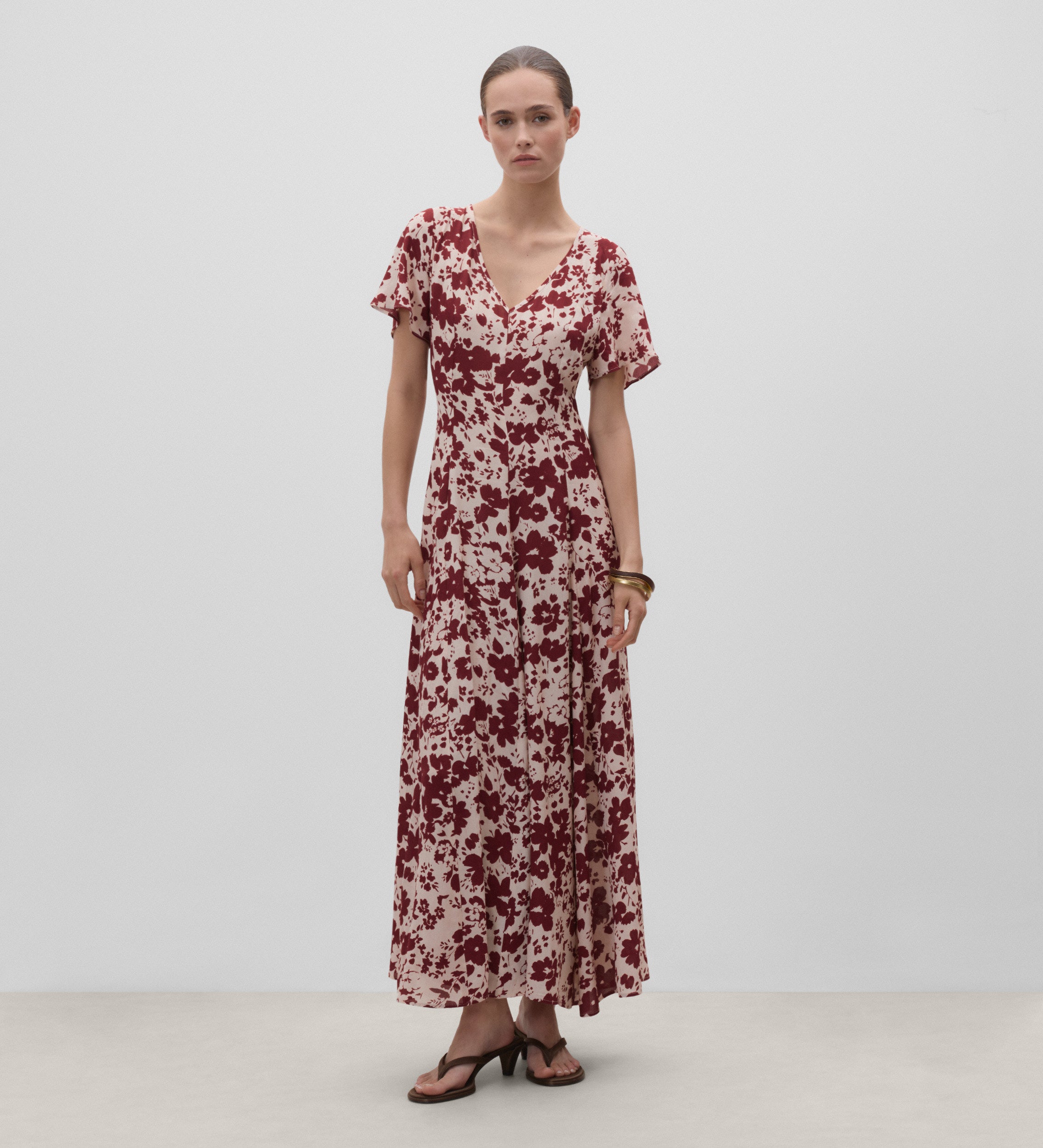 Vestido estampado pico
