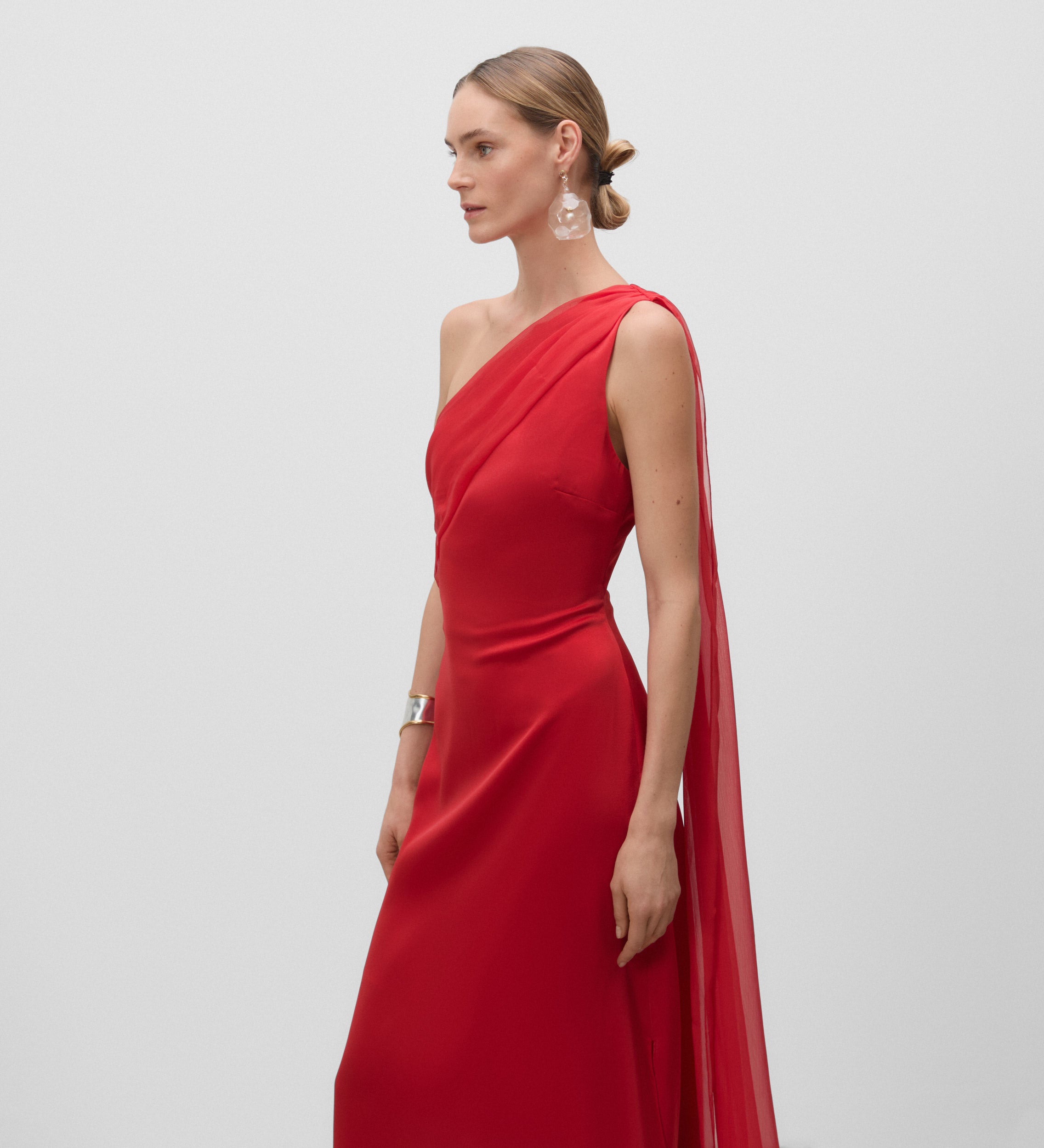 Vestido largo asimétrico