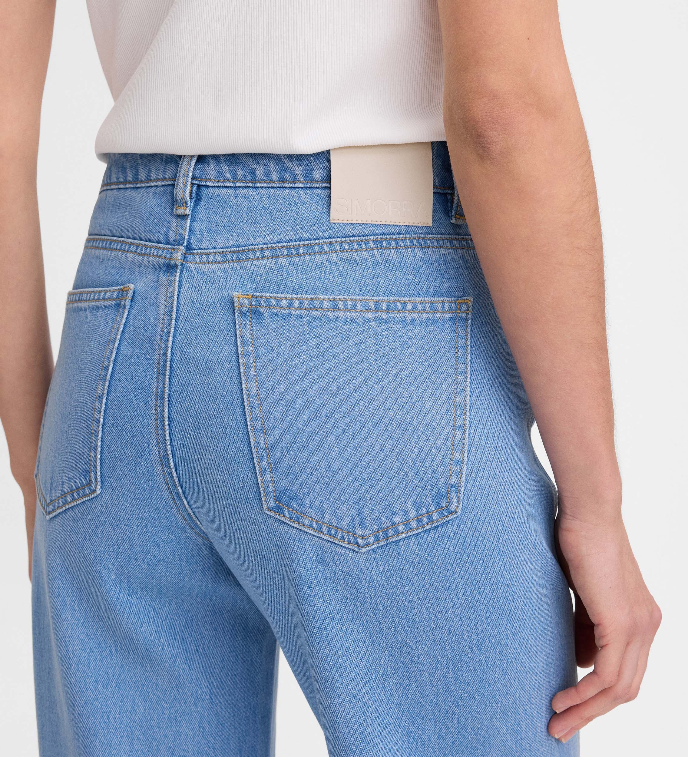 Pantalón vaquero ancho