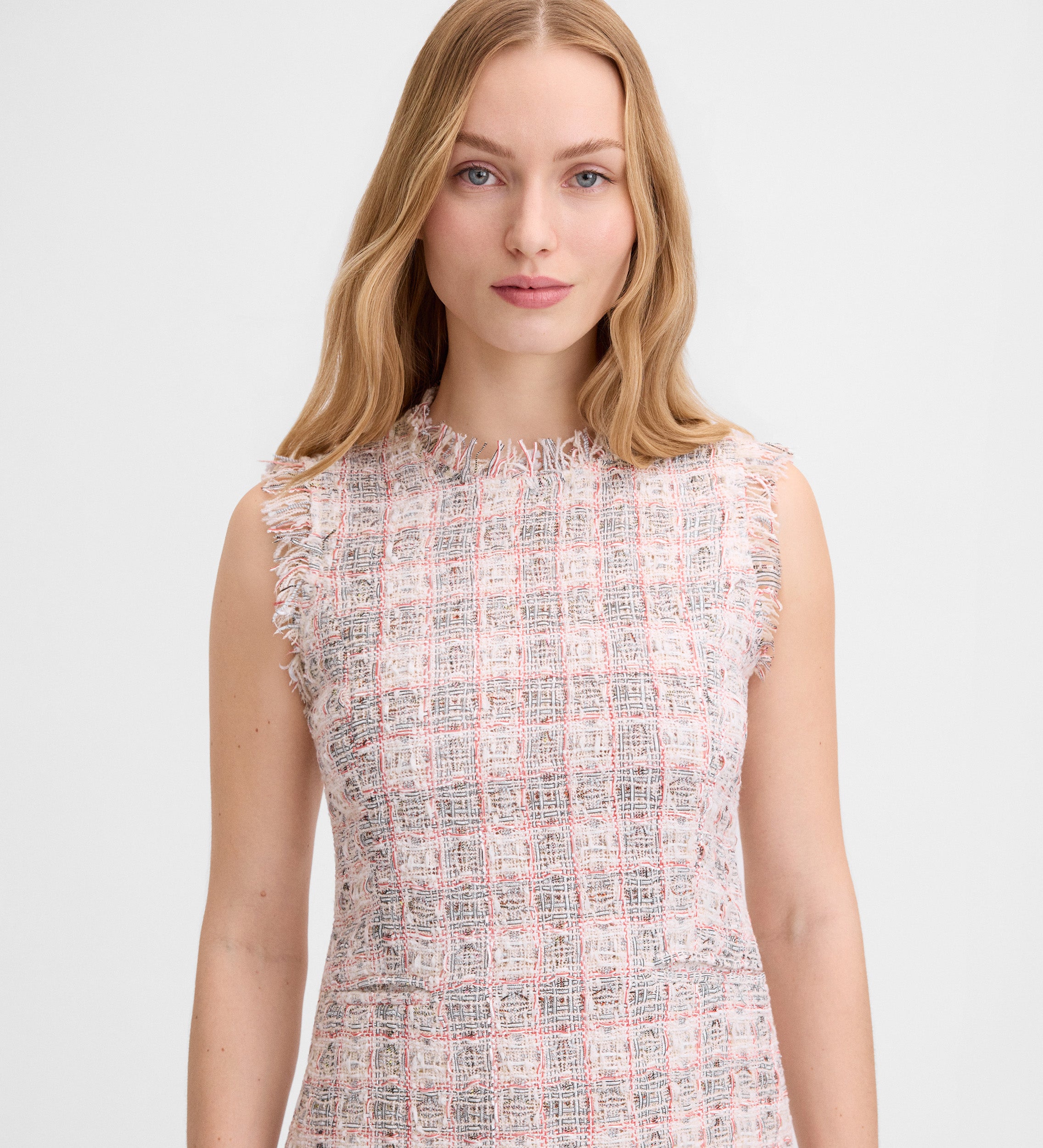 Short tweed dress