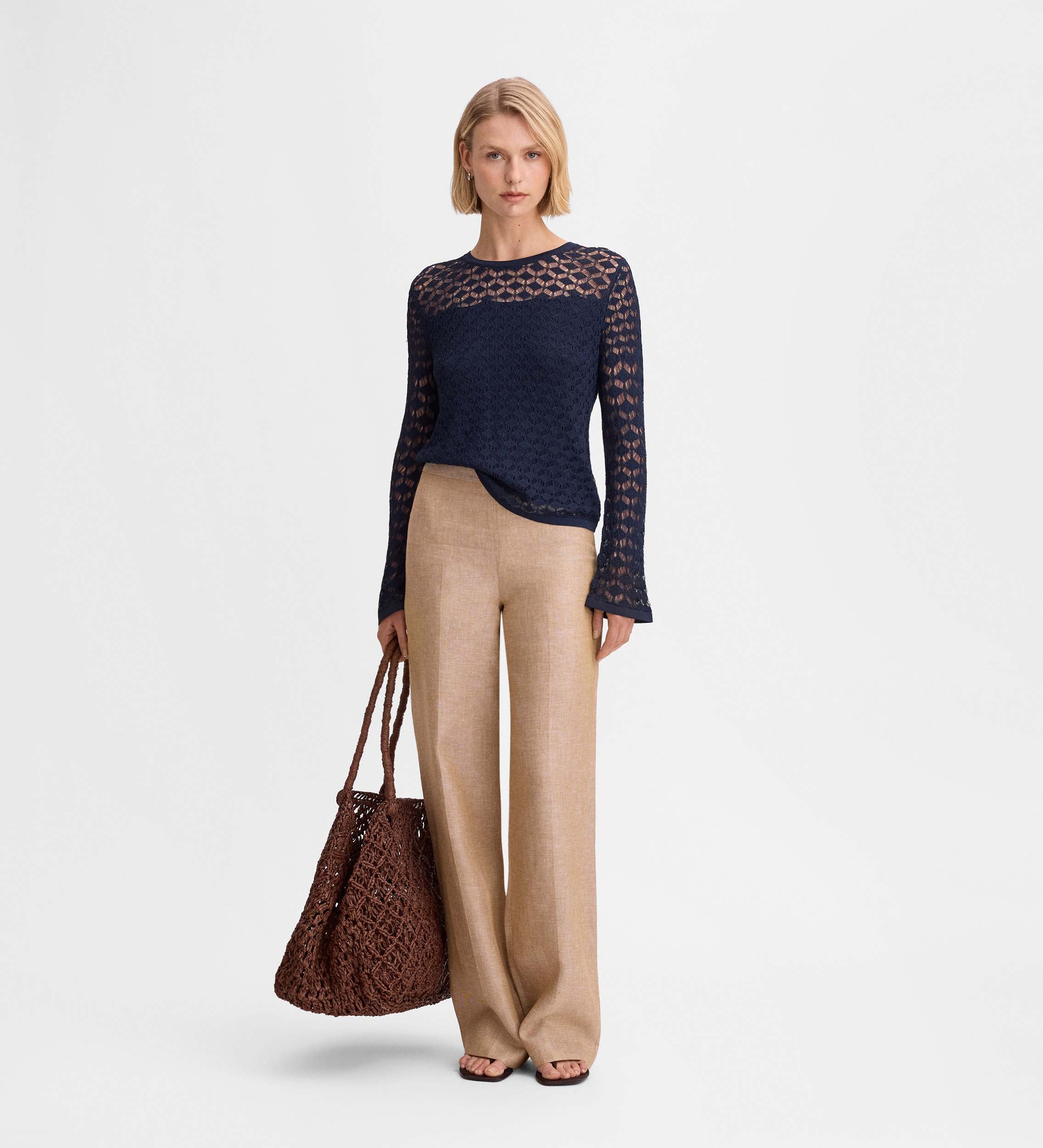 Pull ajouré motif géométrique