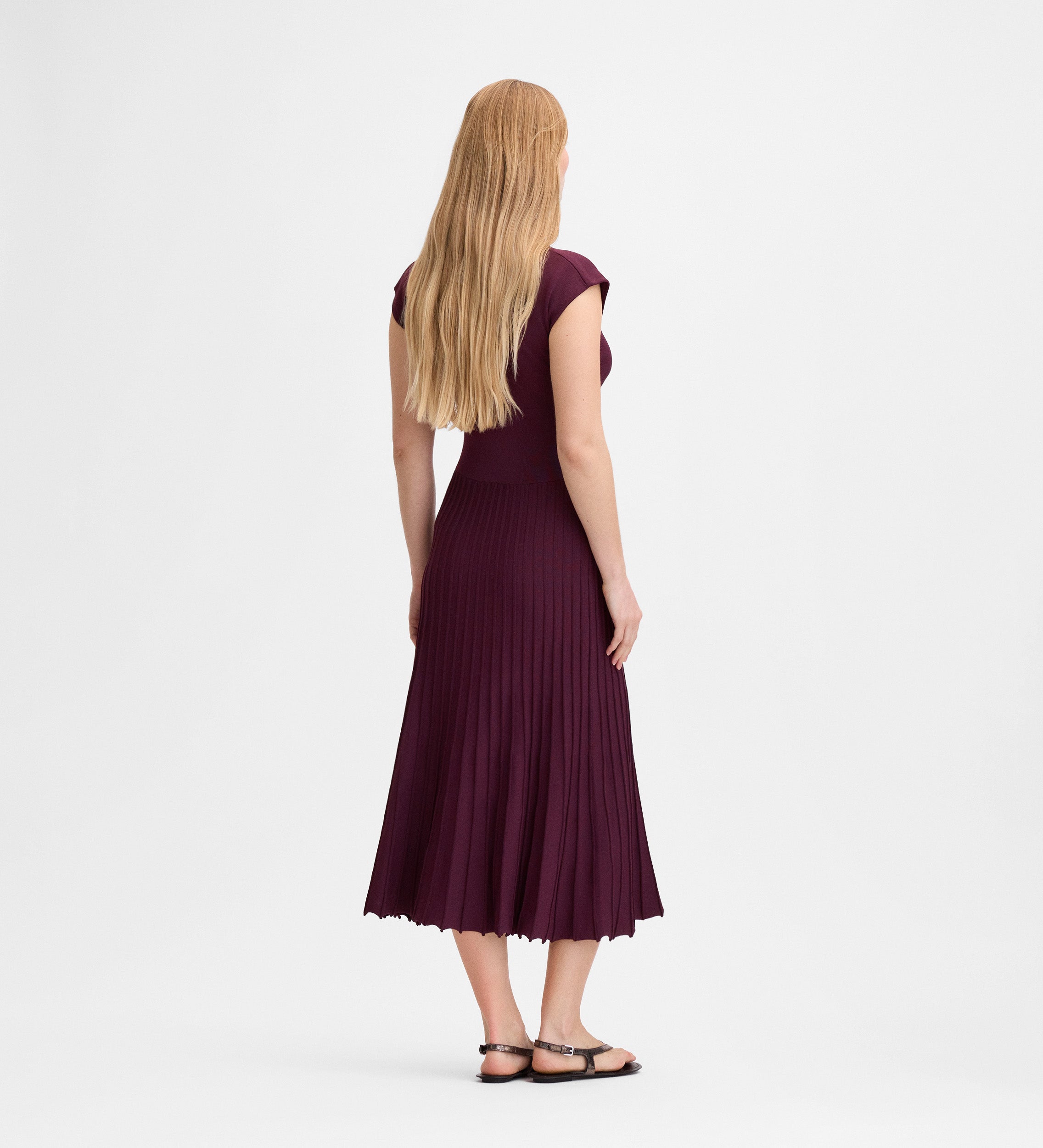 Long knitted dress