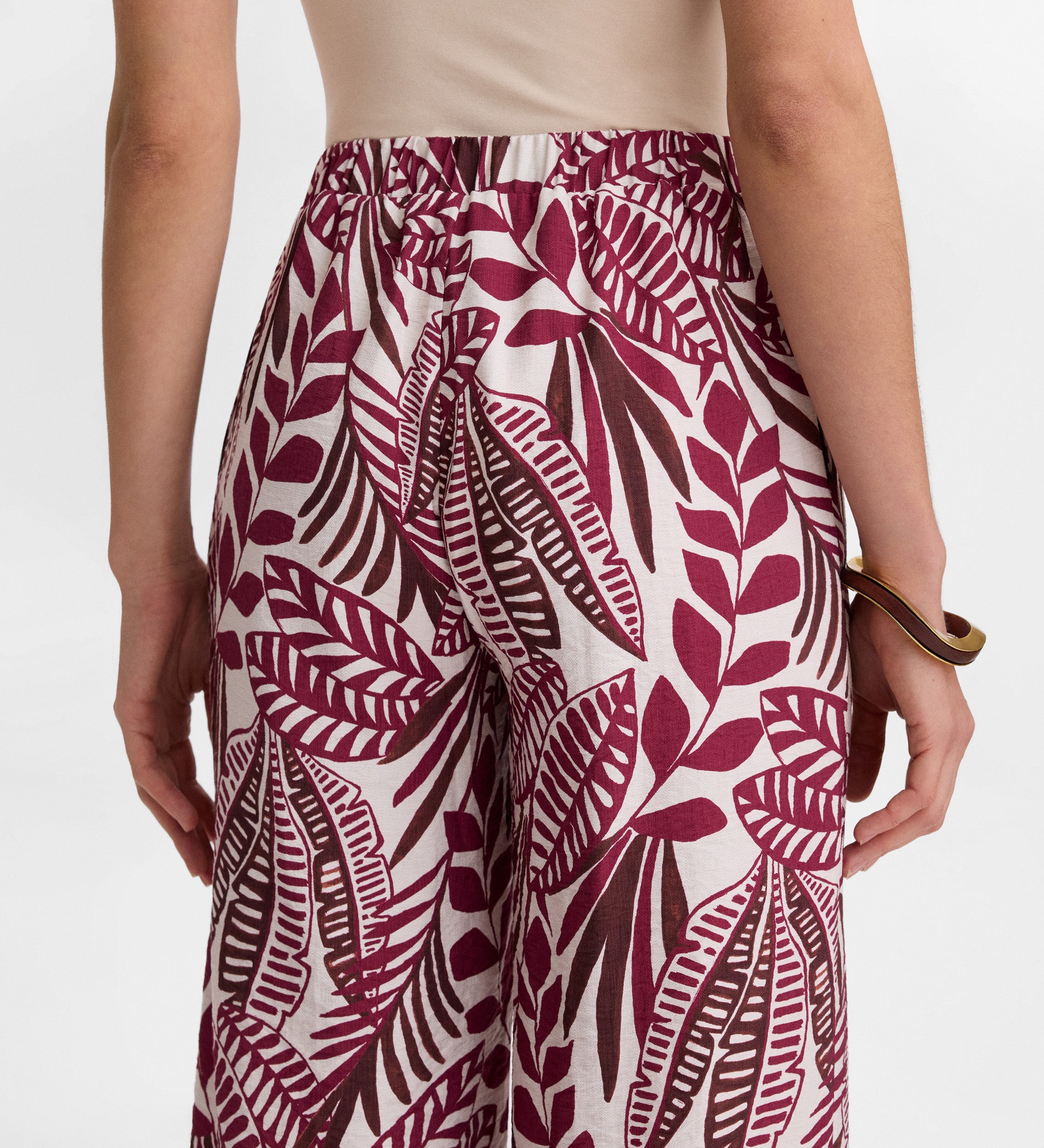 Flowy printed pants