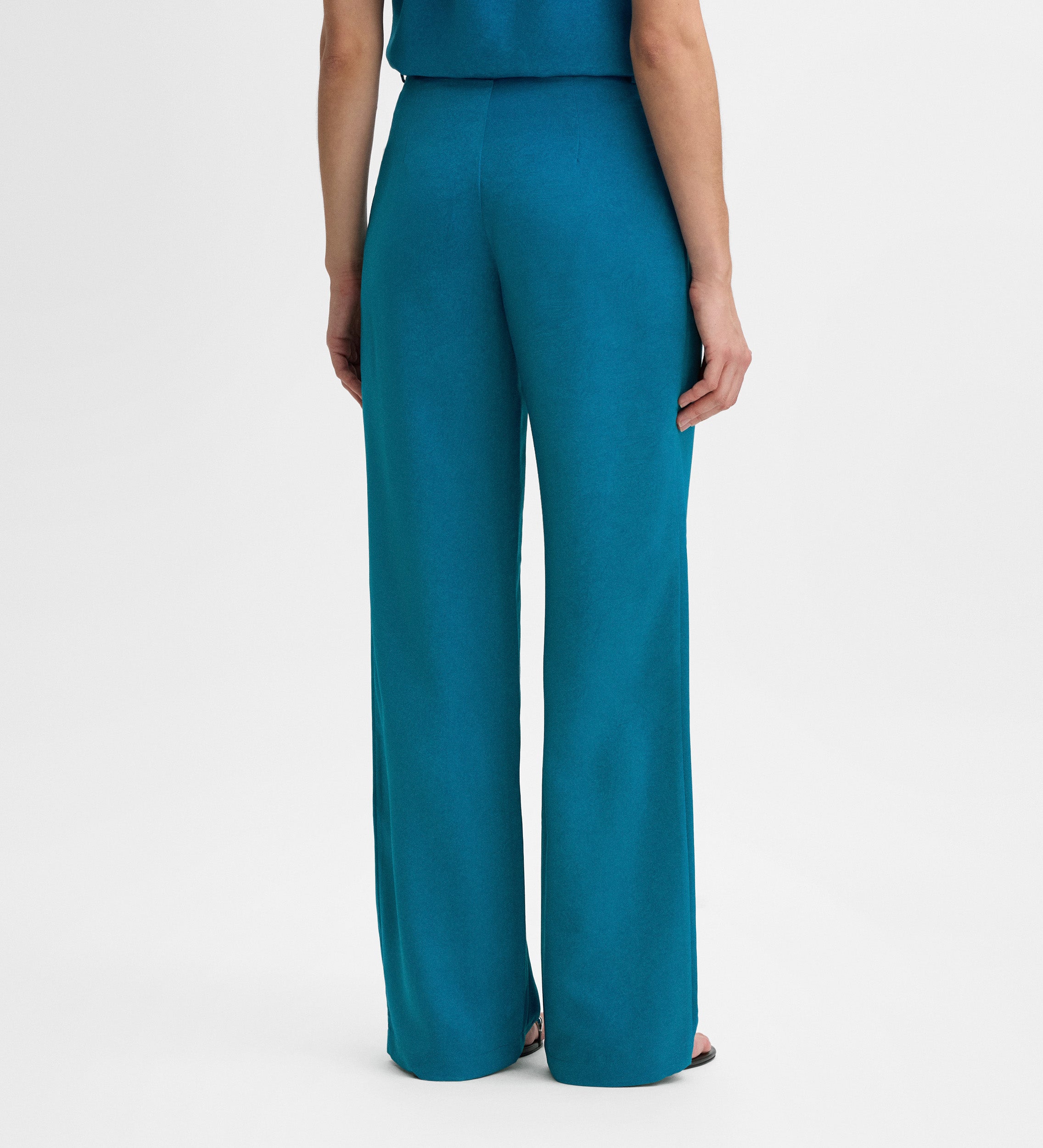 Pantalón recto ancho