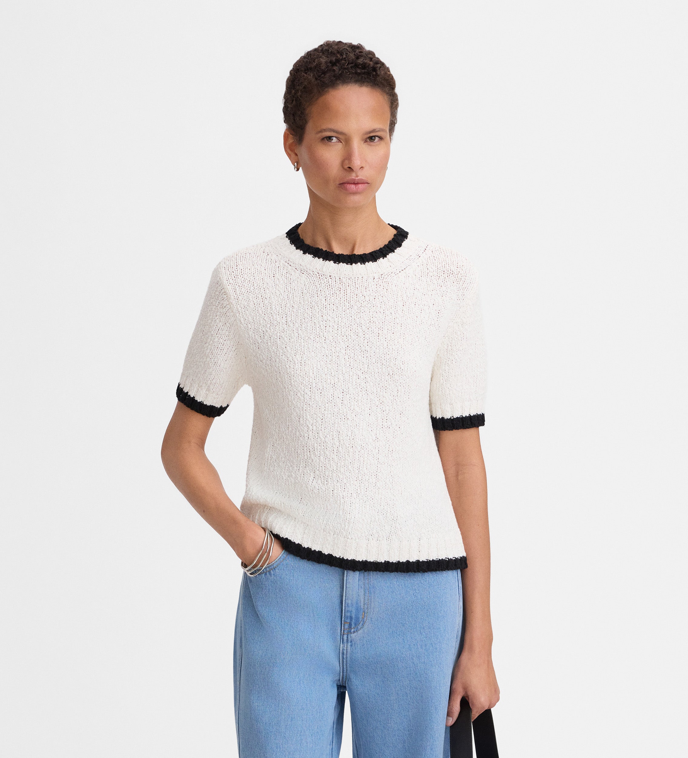 Contrast short-sleeved sweater