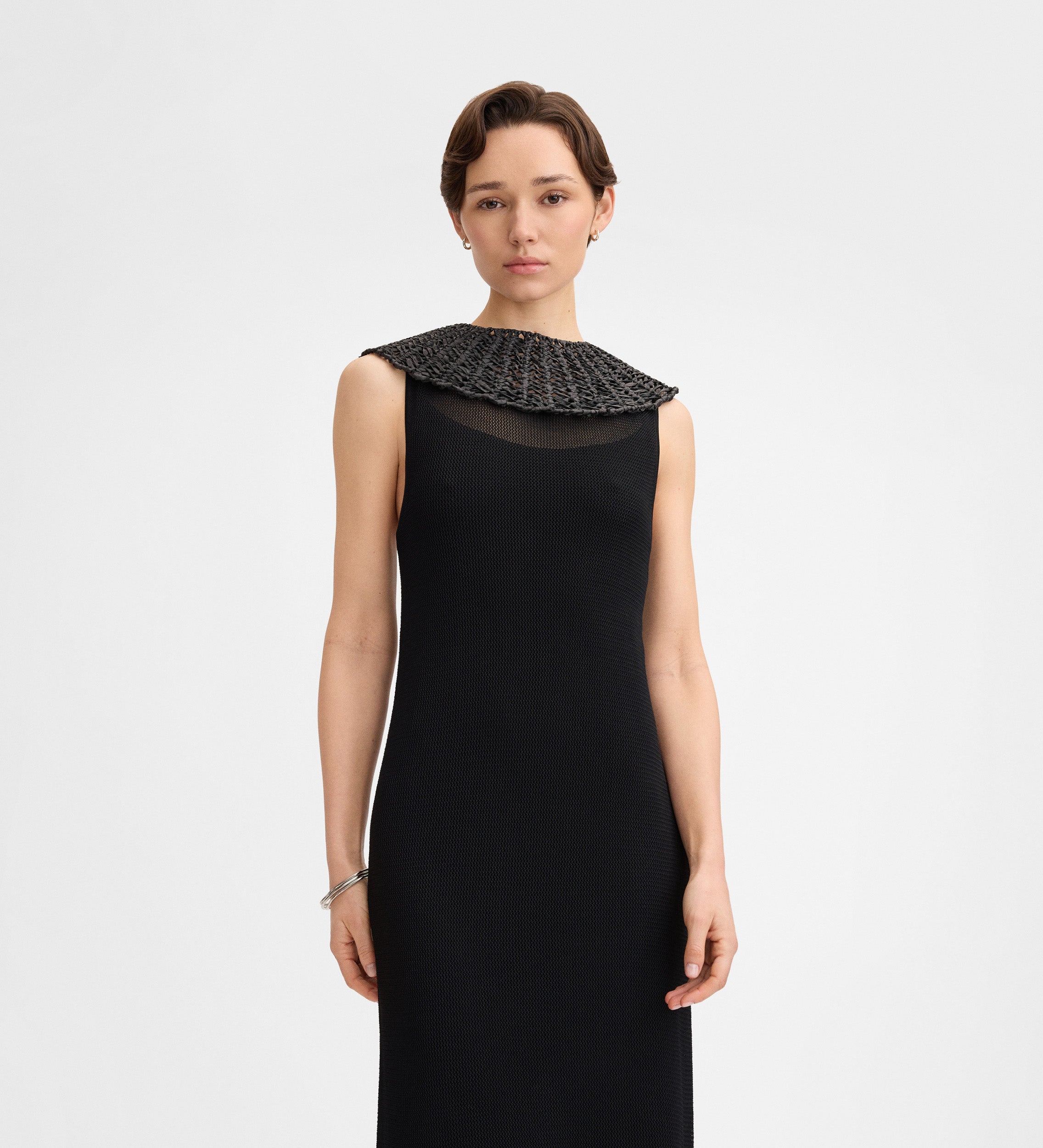 Vestido punto cuello rafia