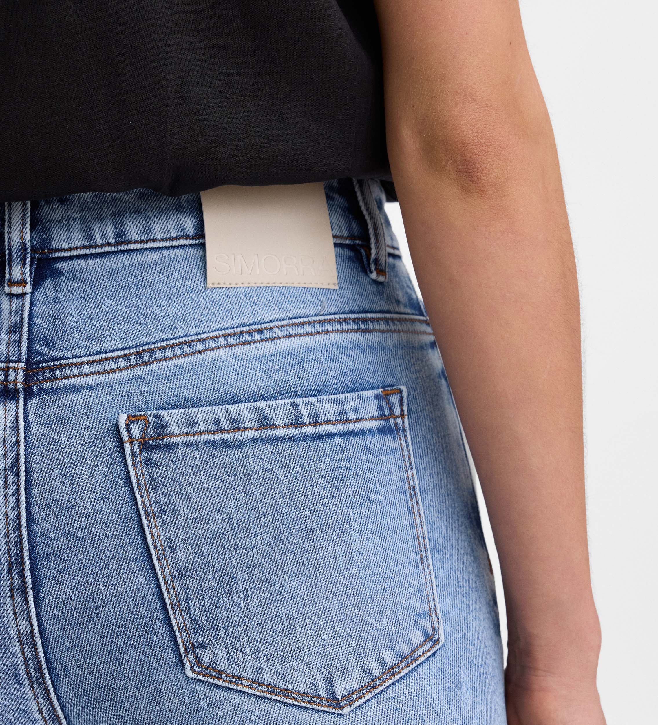 Flared jeans