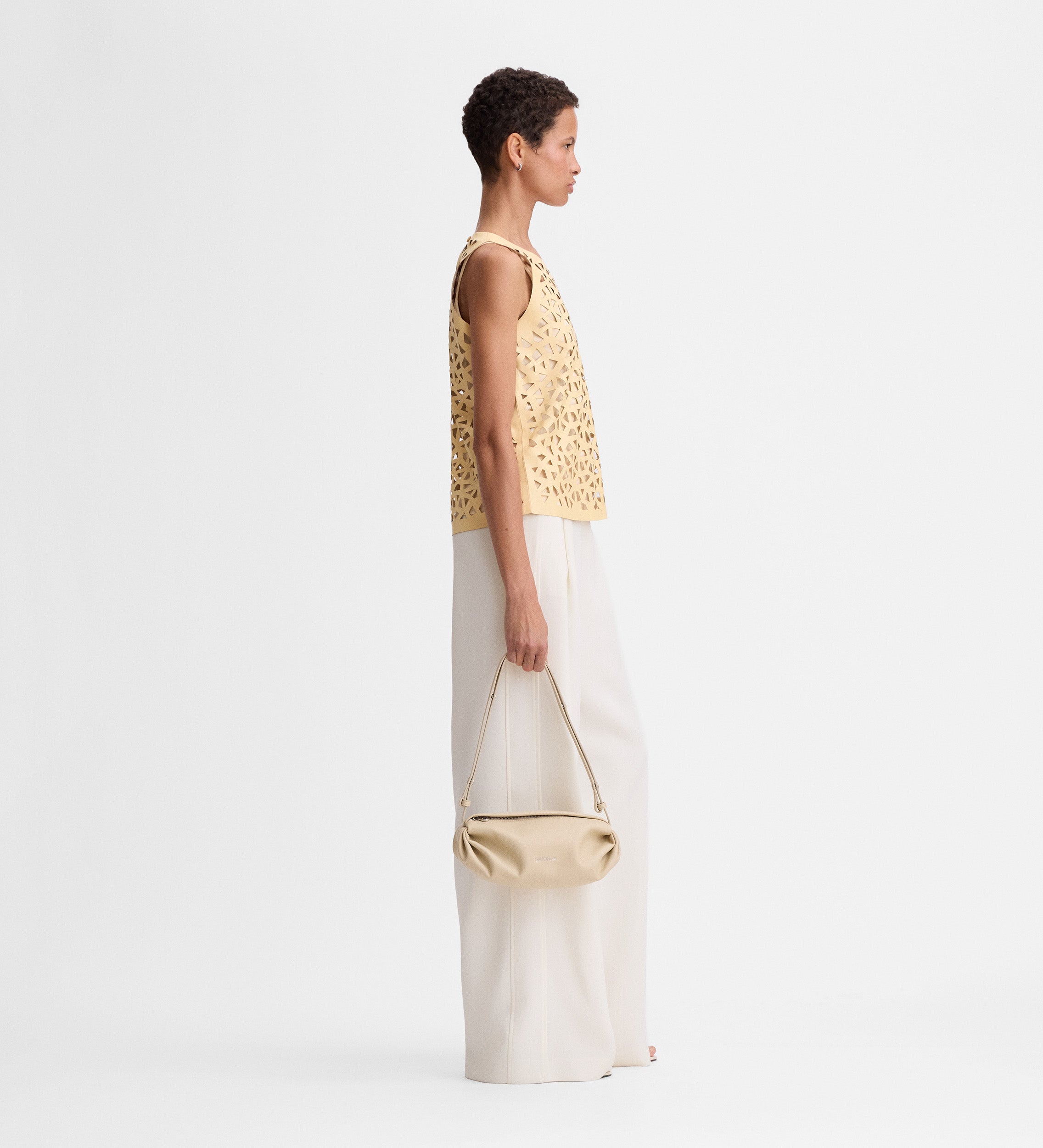 Top troquelado piel vegana