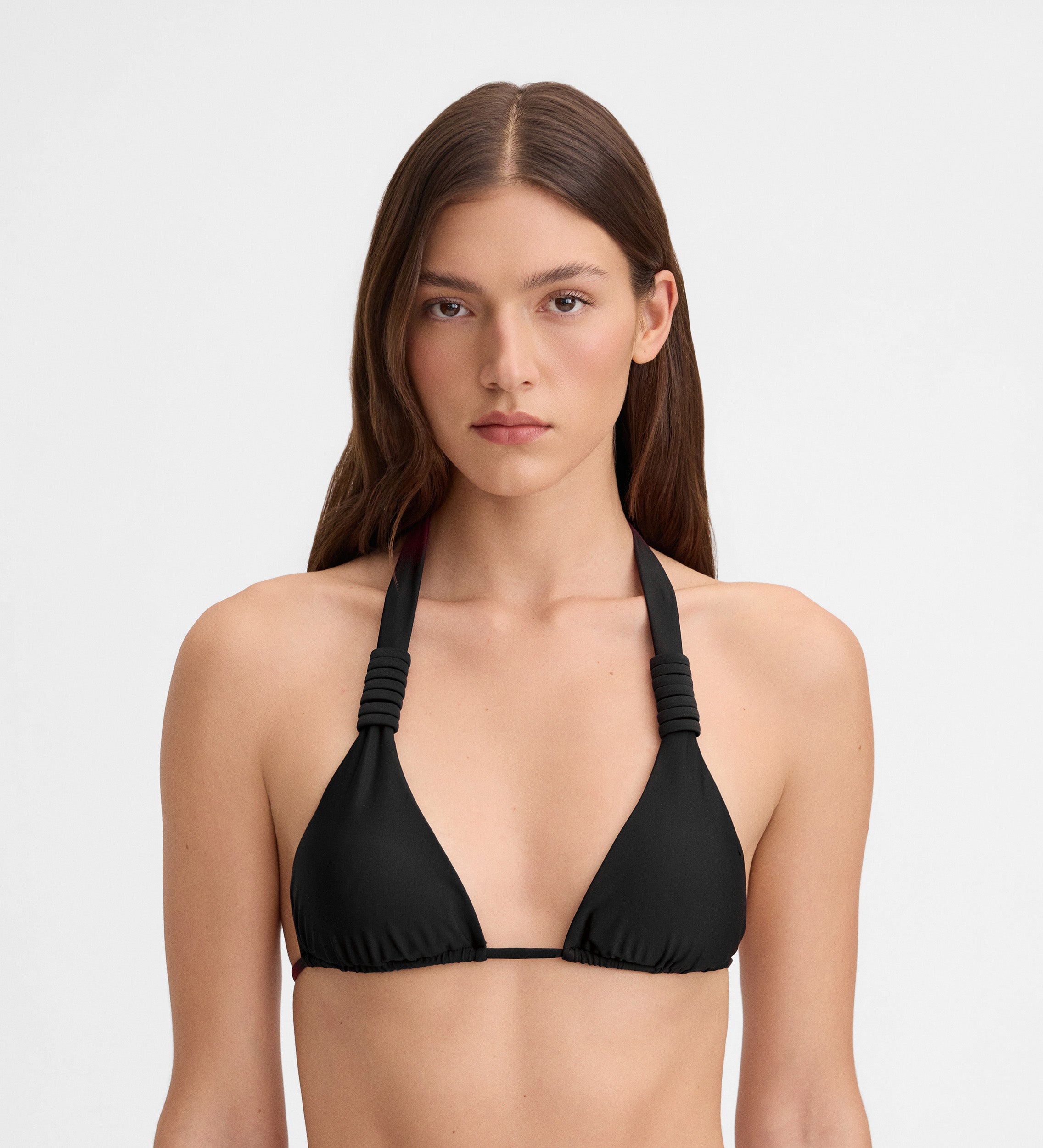 Triangular bikini top