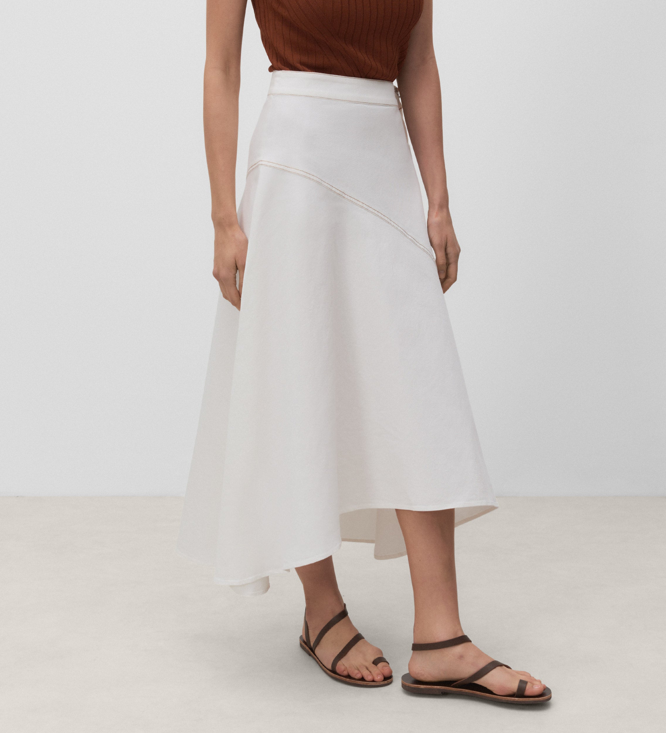 Asymmetrical skirt with contrast stitching