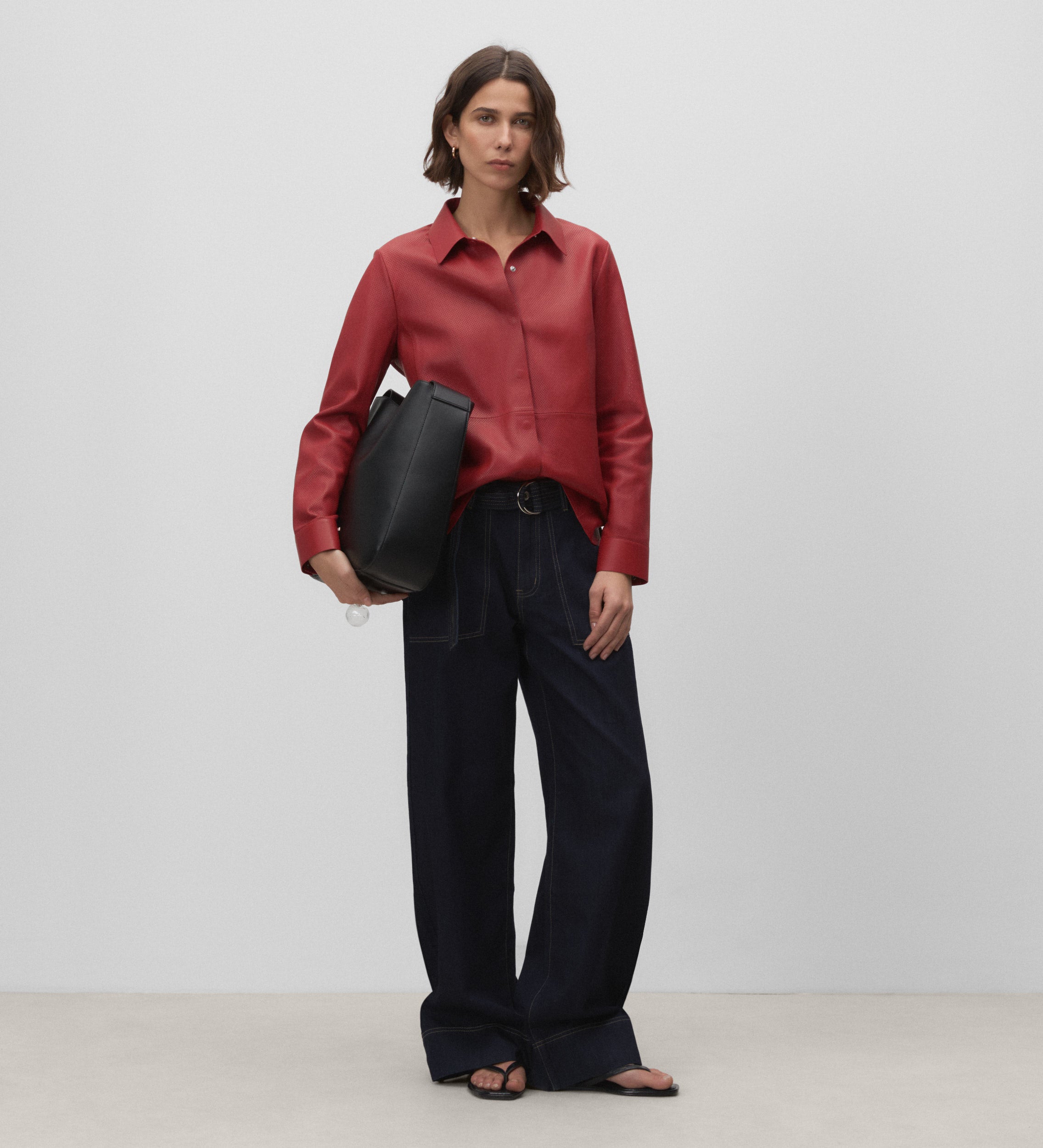 Surchemise en cuir nappa découpé