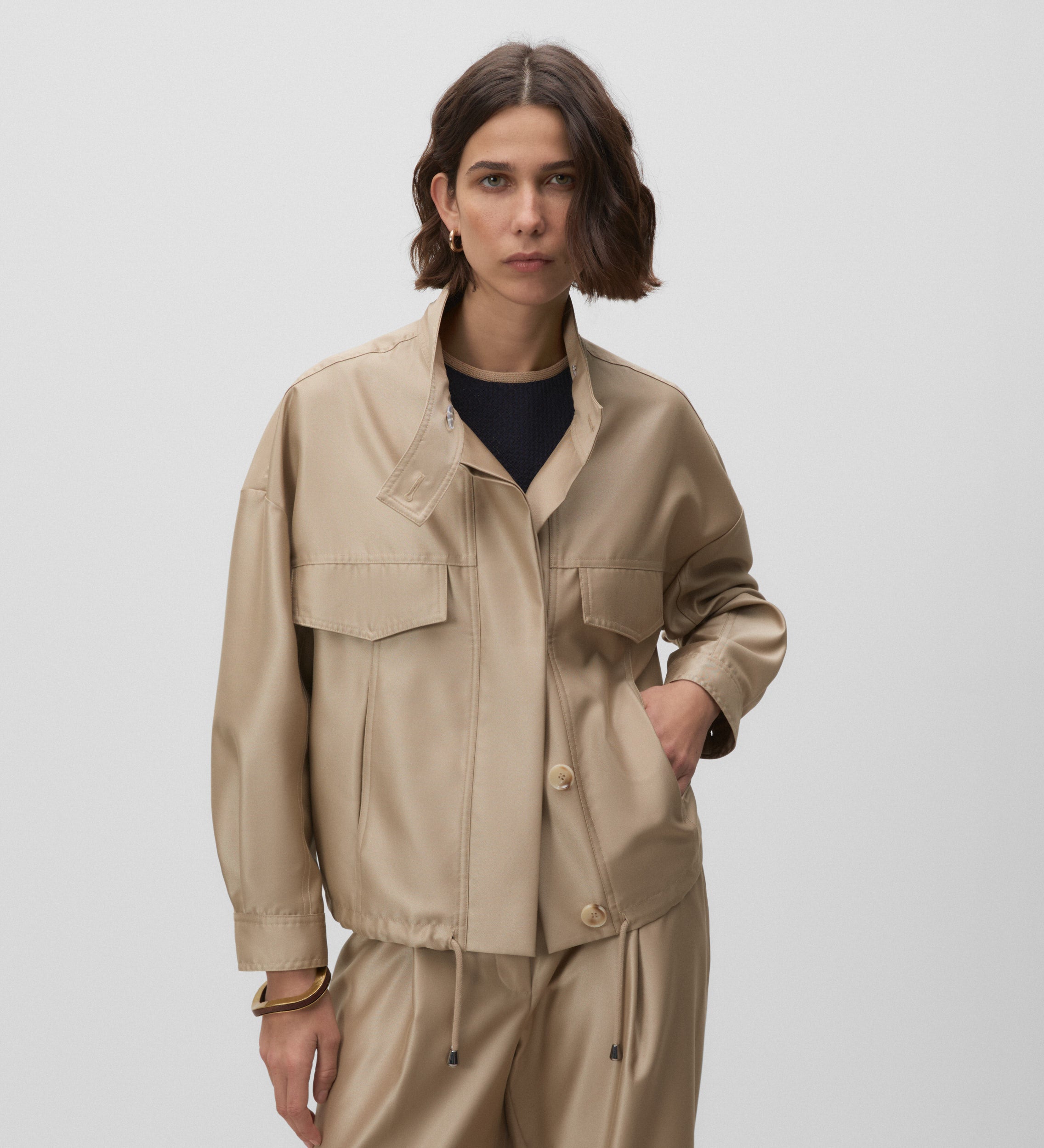 Chaqueta corta oversize