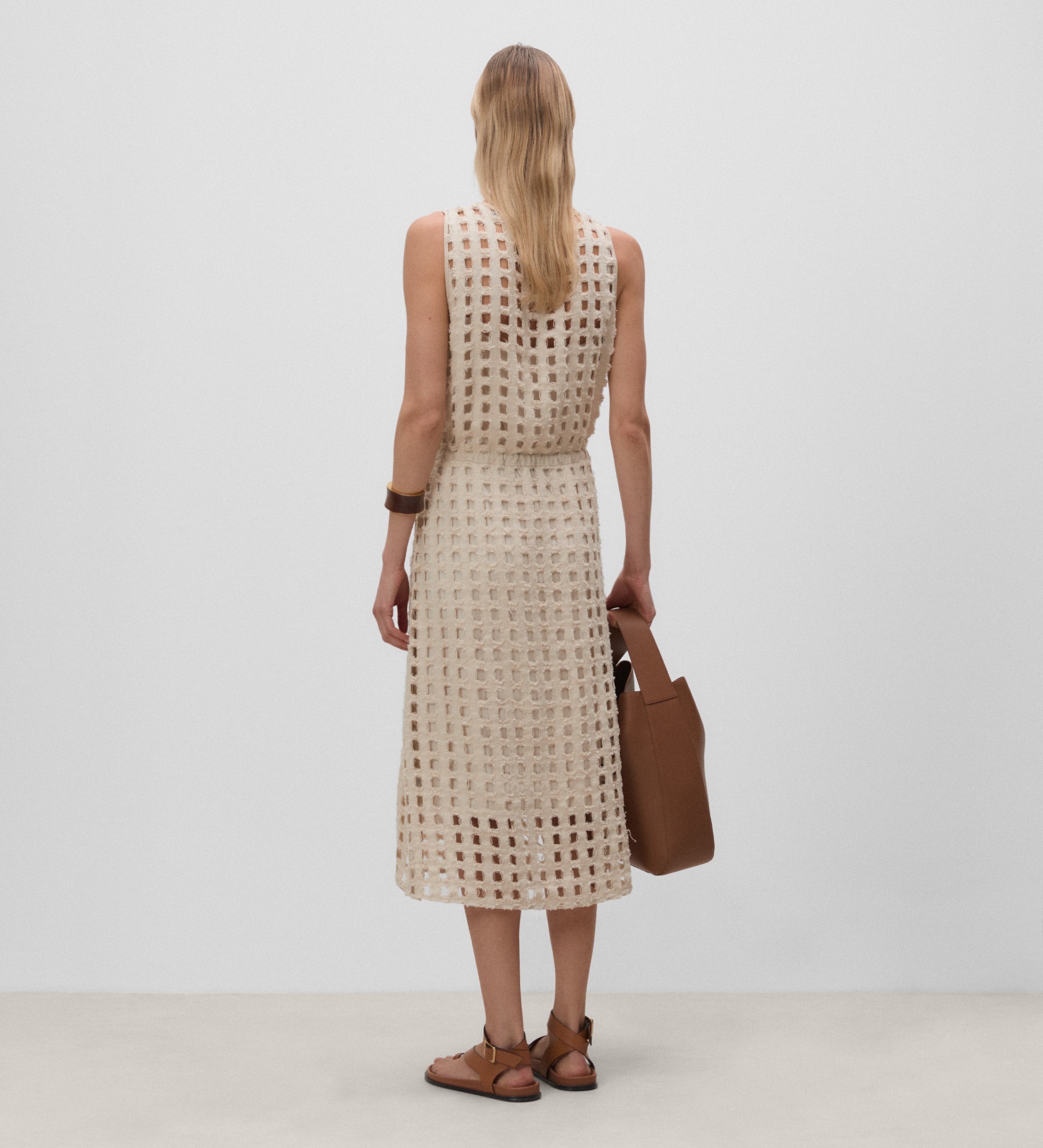 Vestido midi troquelado