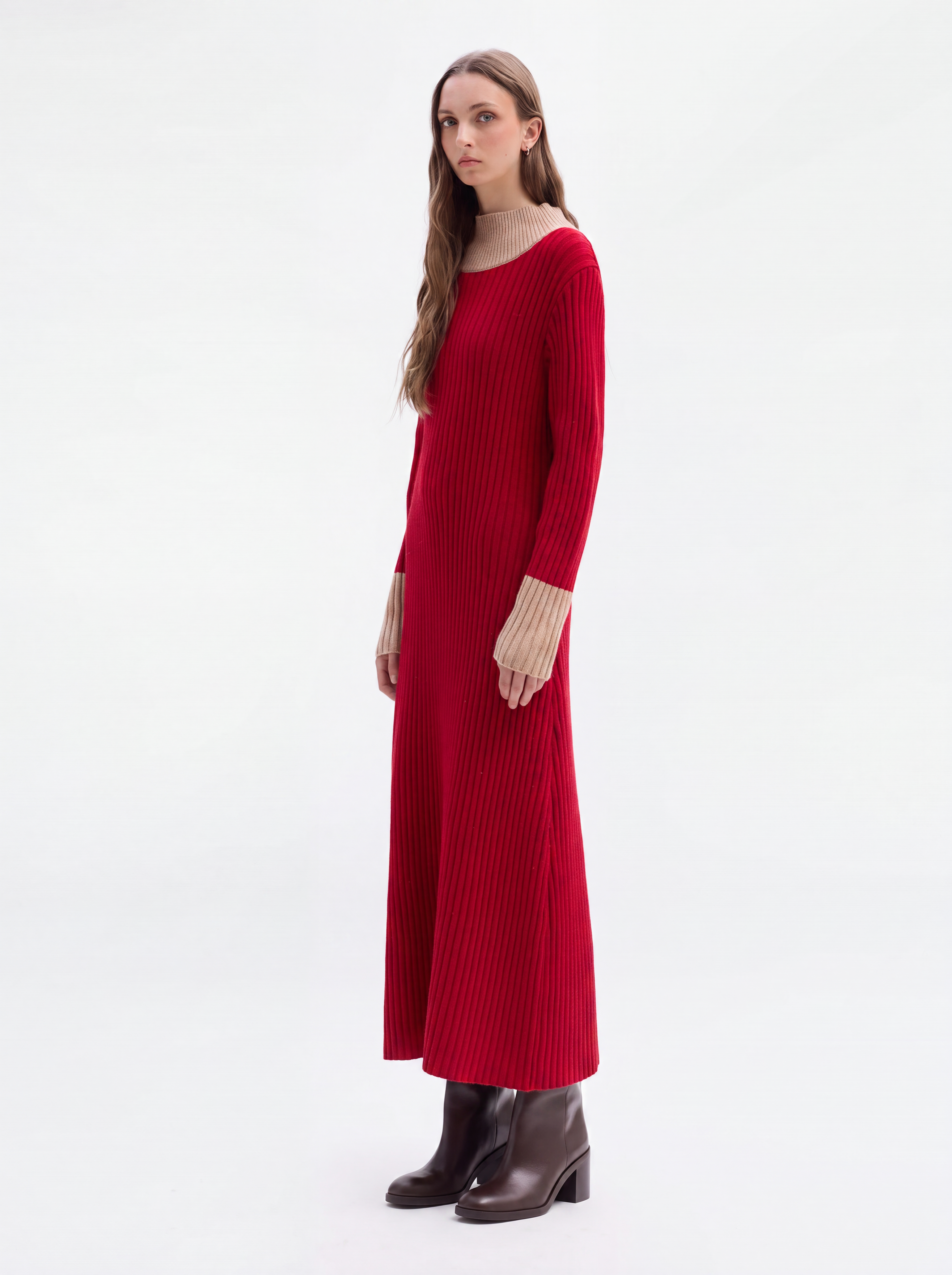 Ribbed knit dress