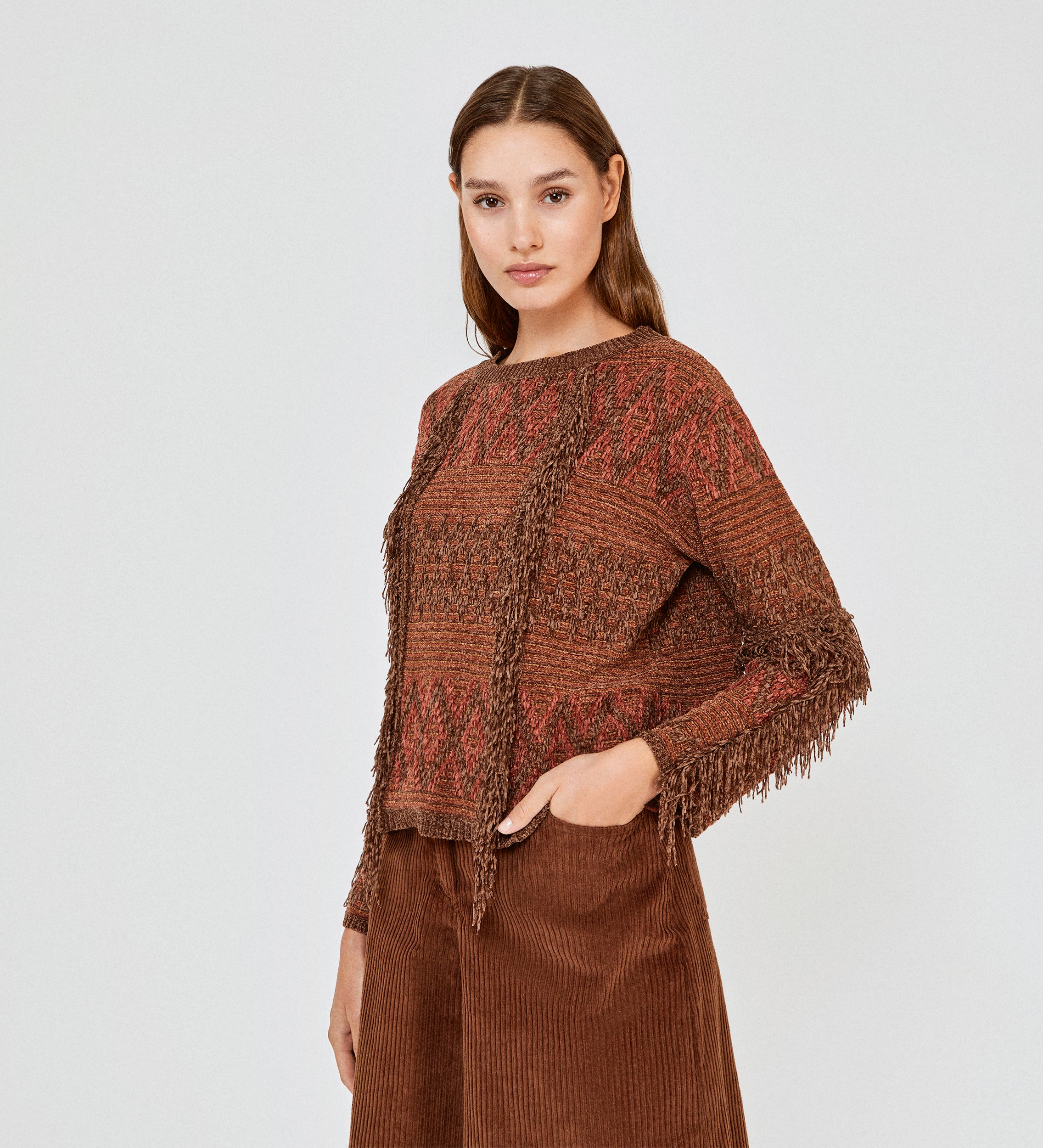 Fringed jacquard jumper