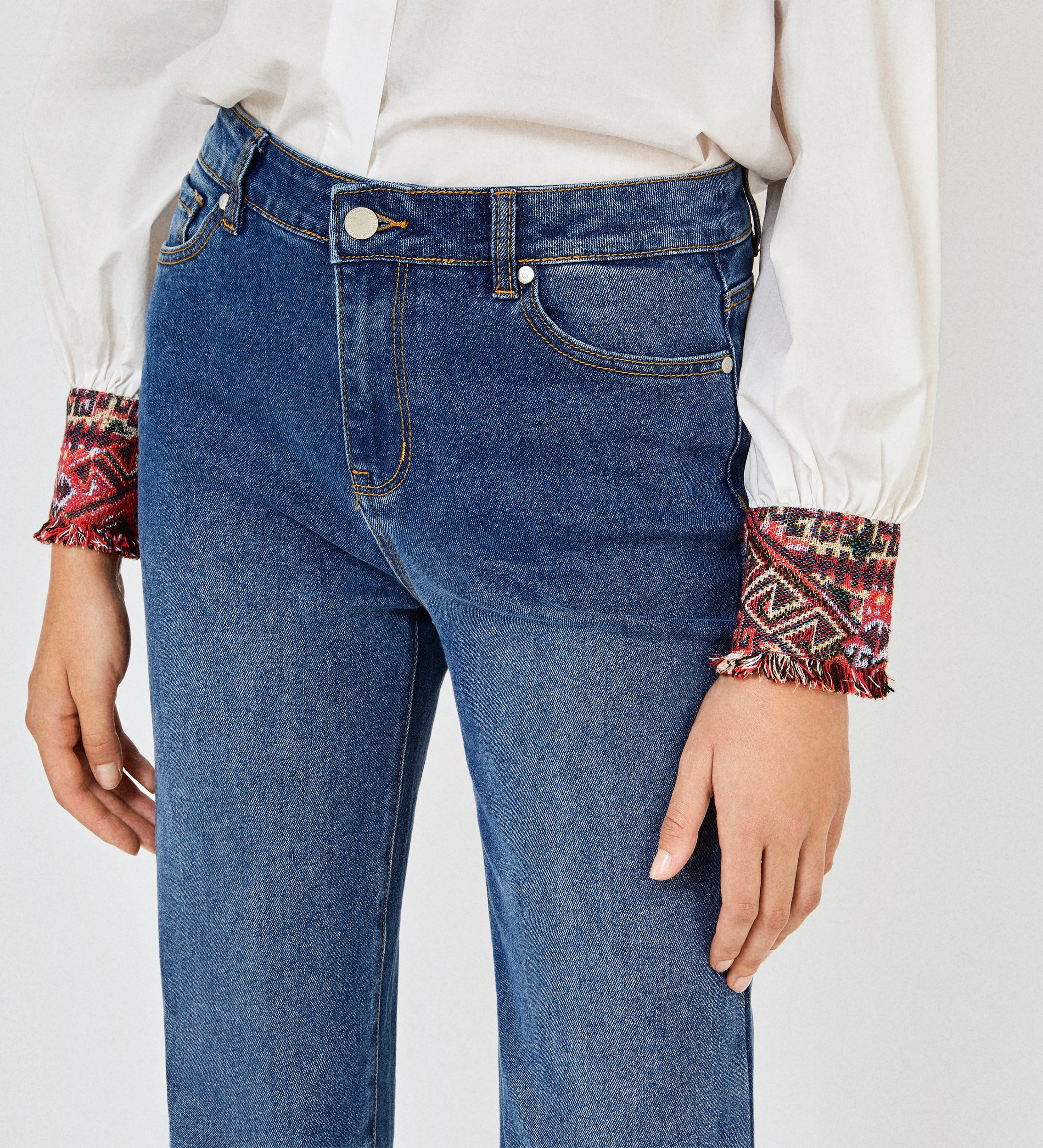 Wide jean pants