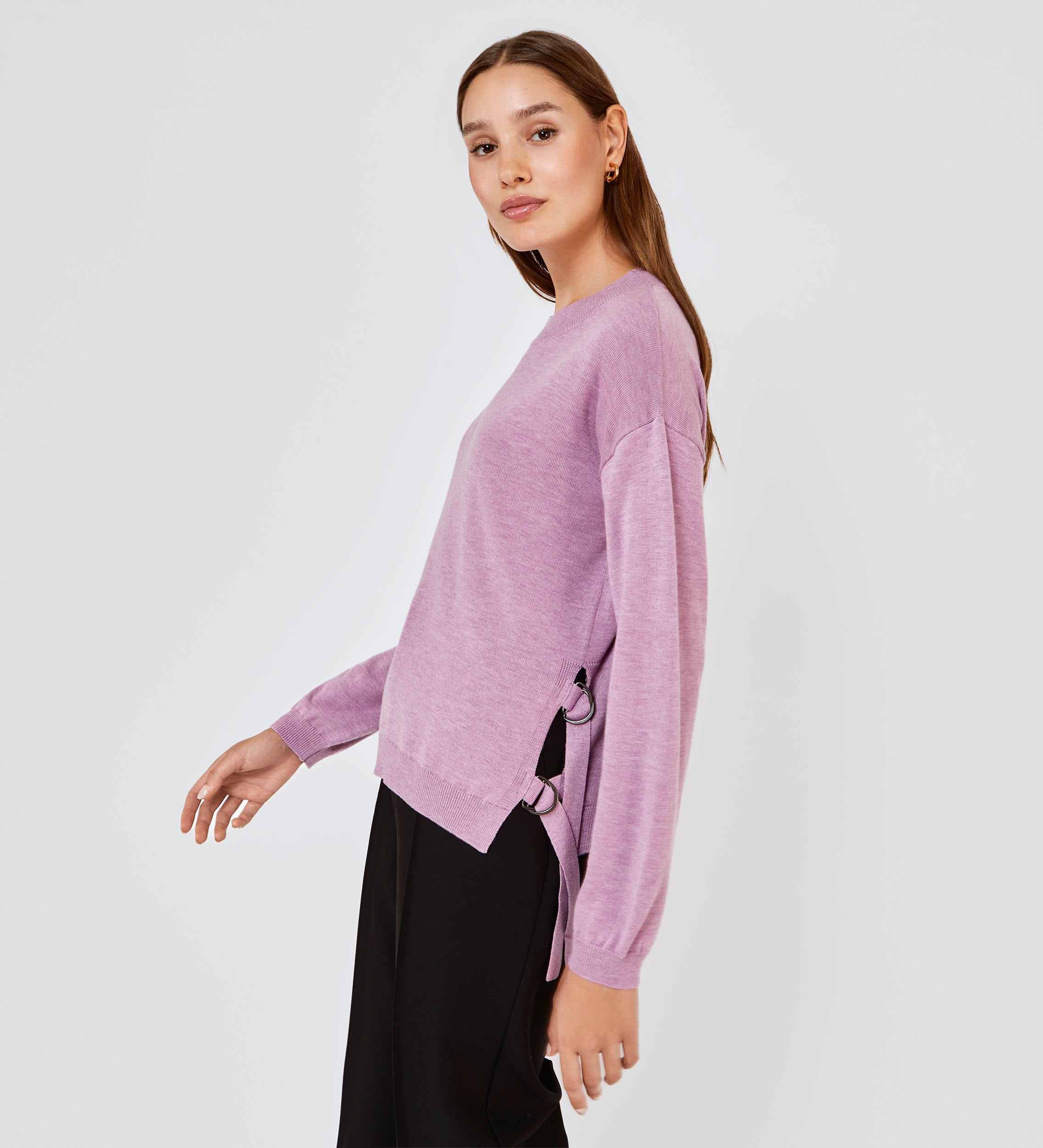 Side ribbons sweater