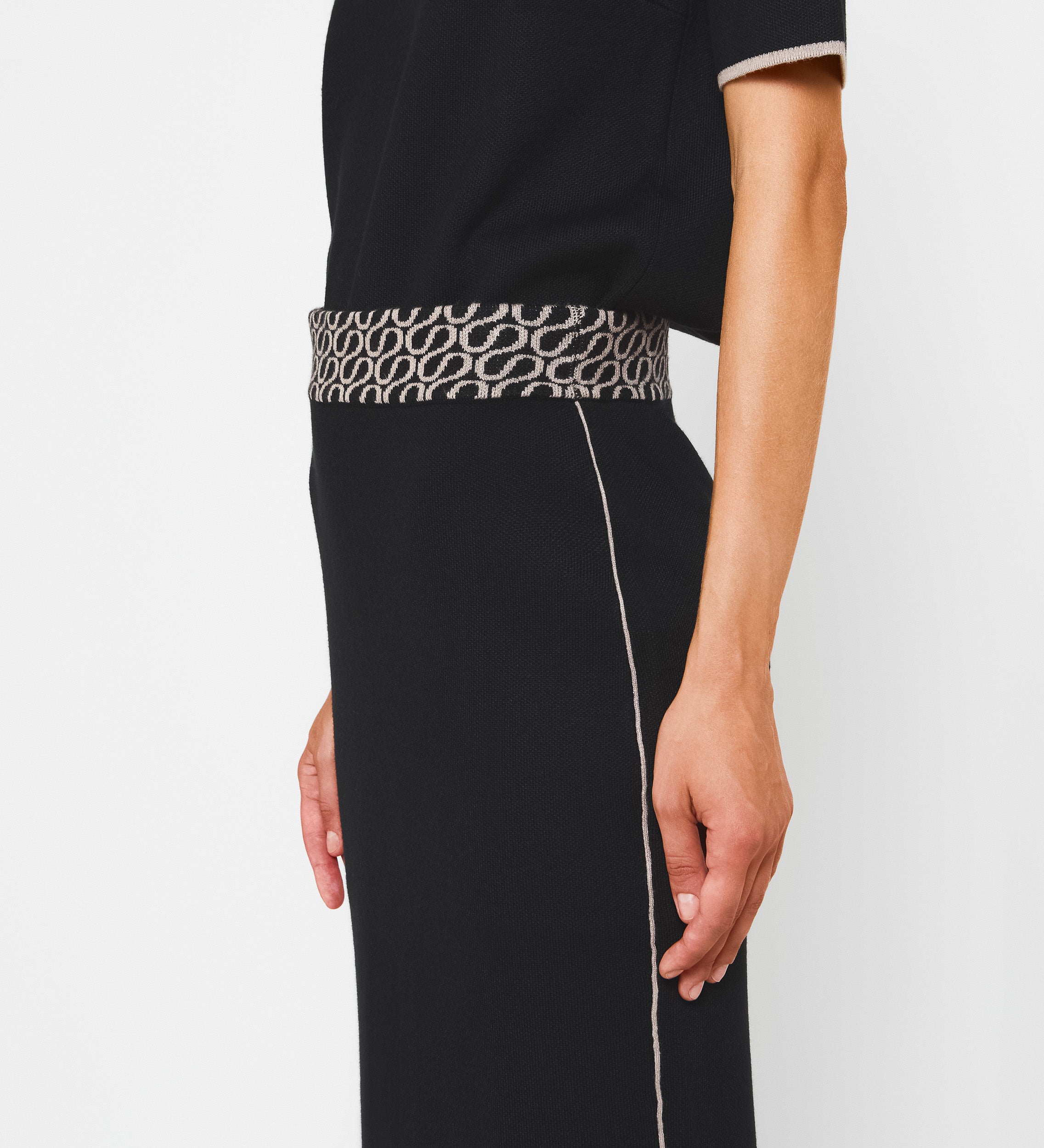 Falda tubo tricot