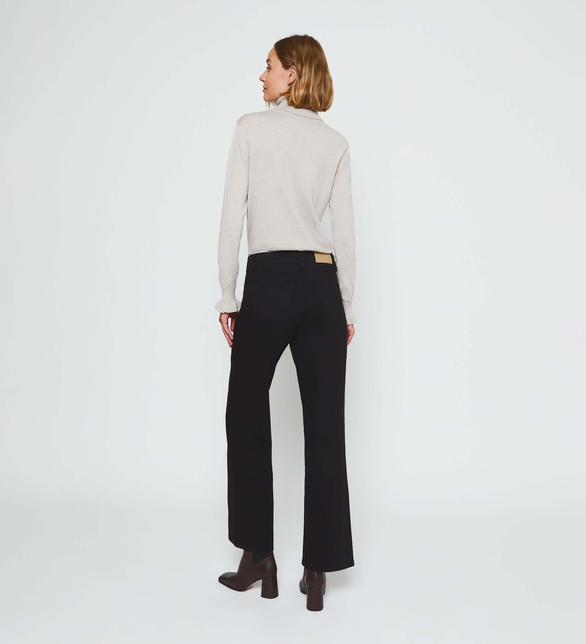 Wide jean pants
