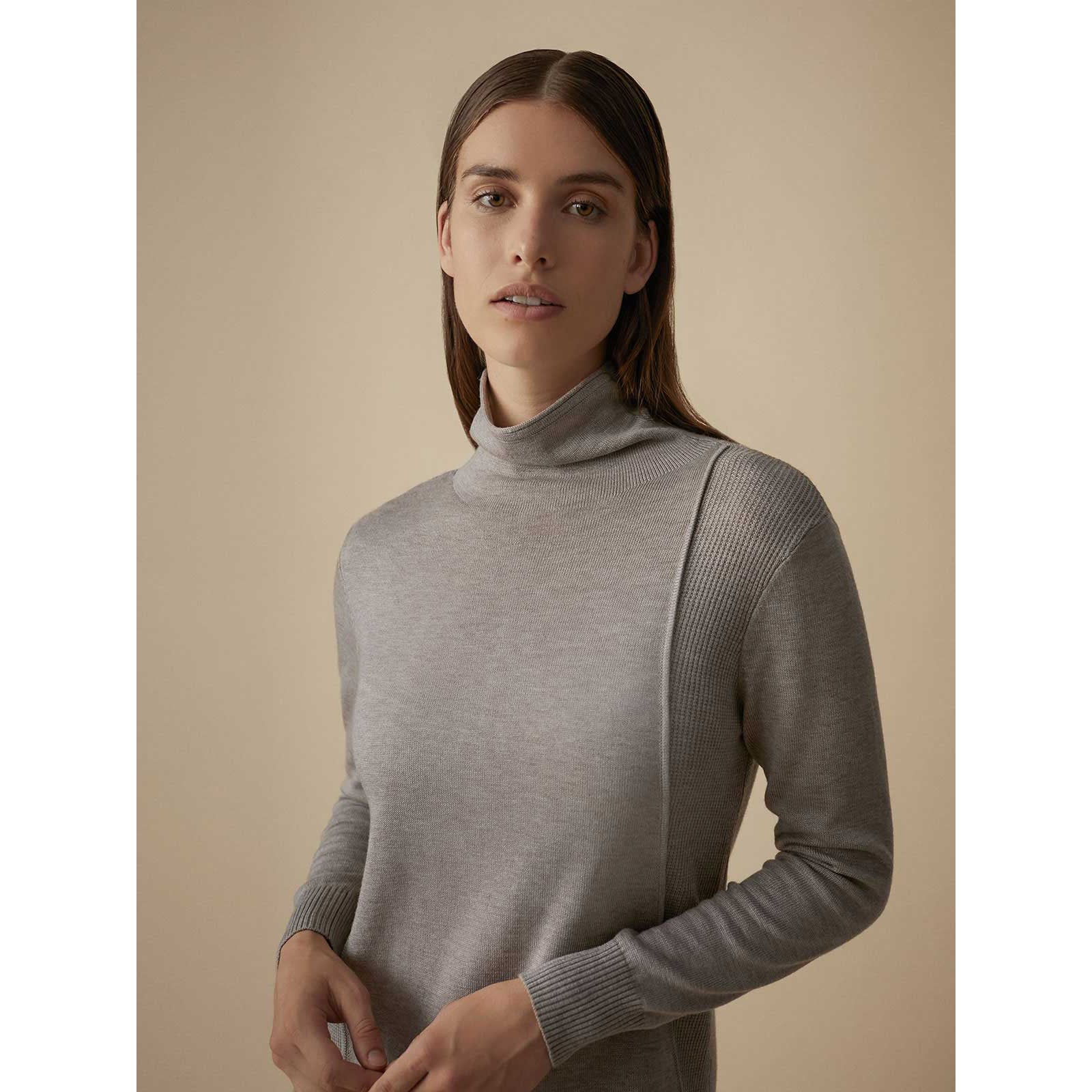 Swan neck dress
