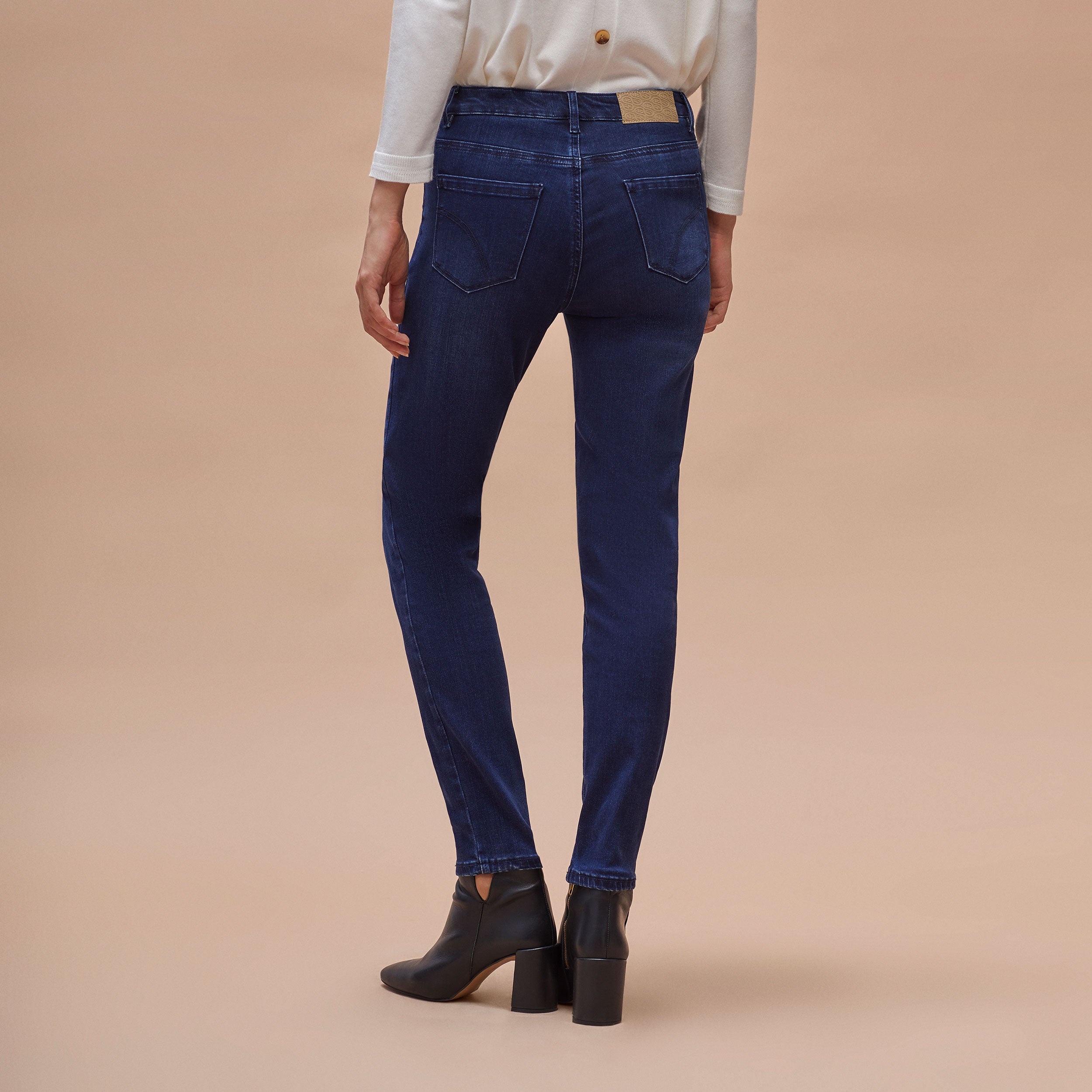 Skinny jeans