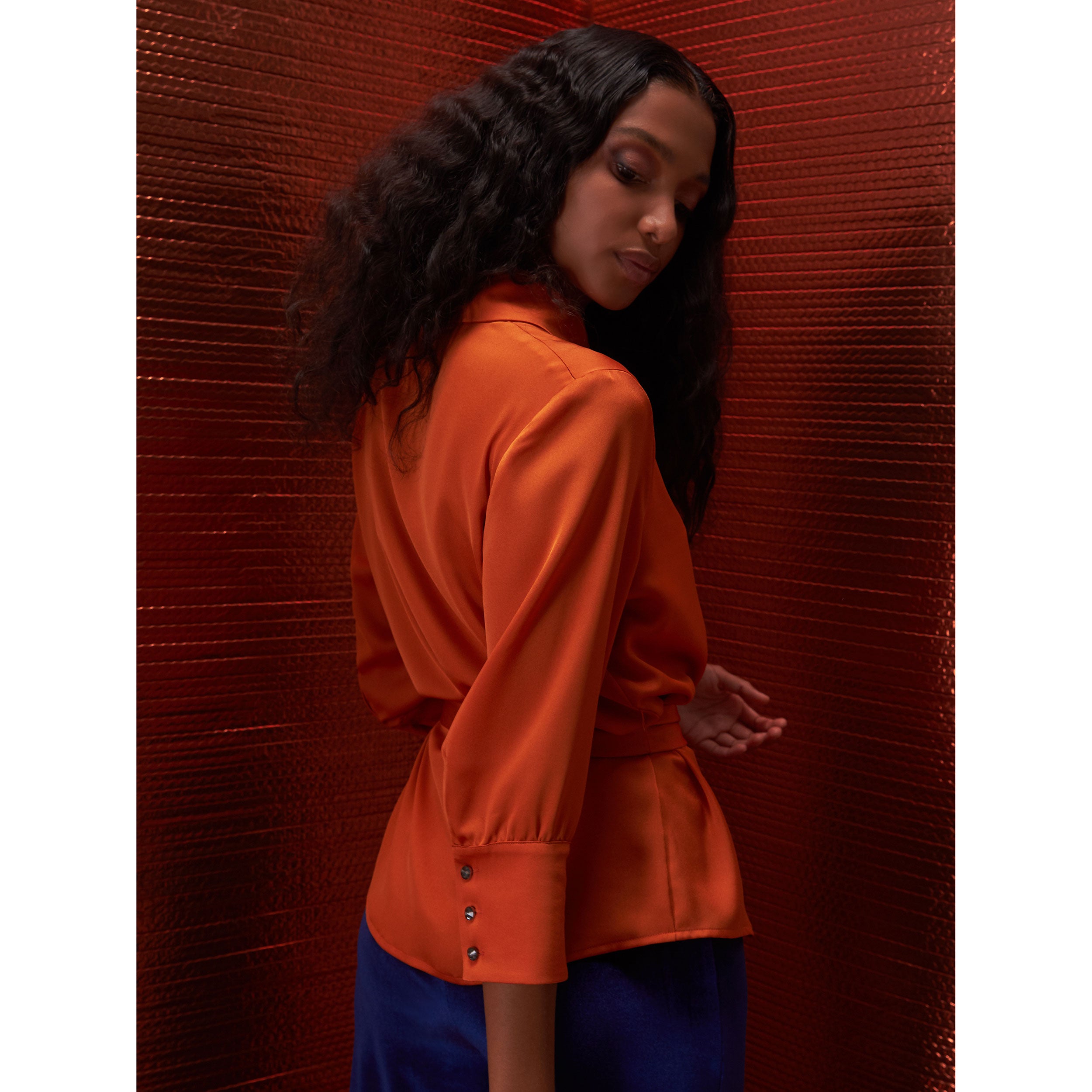 Blusa lazada satén