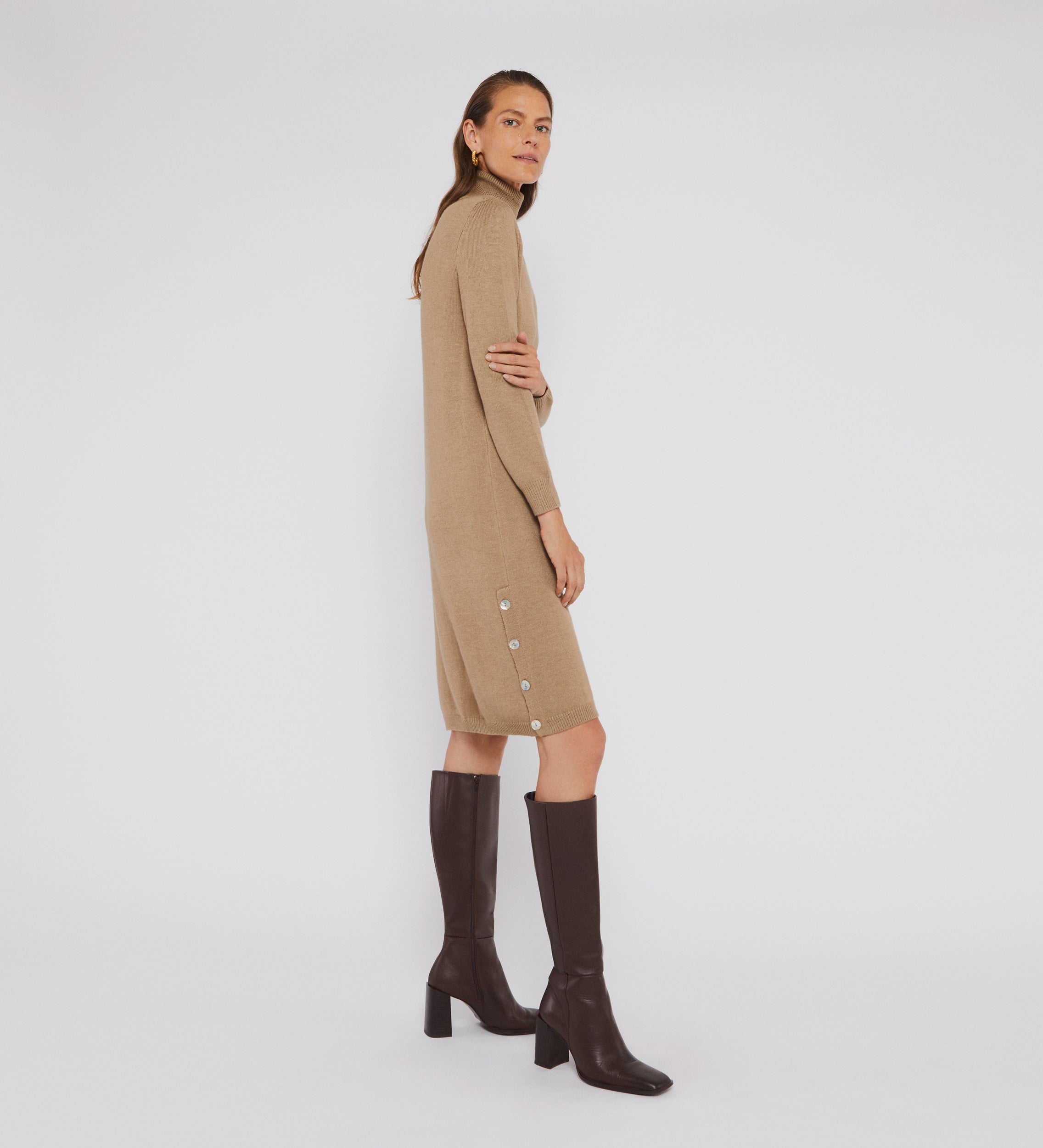 Vestido cuello alto