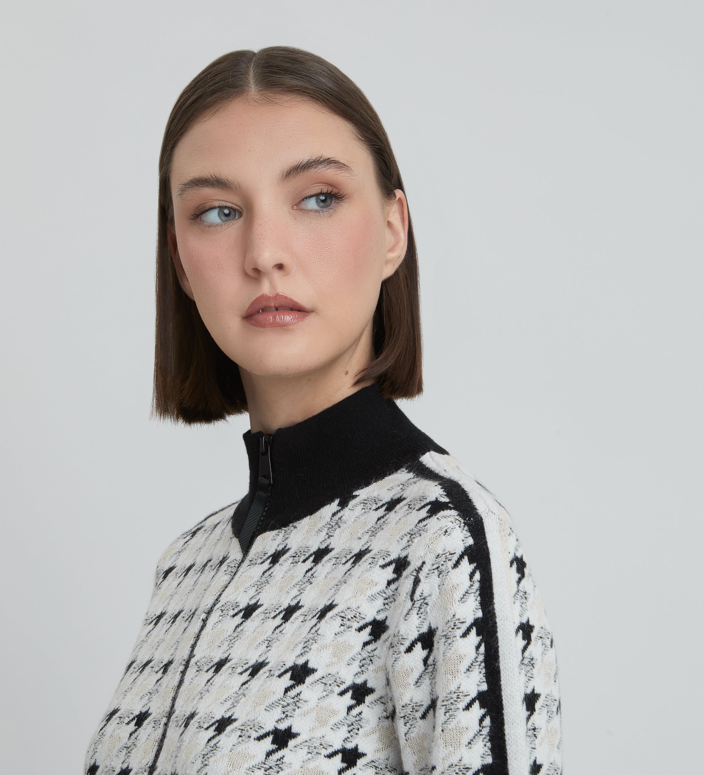 Houndstooth jacquard sweater