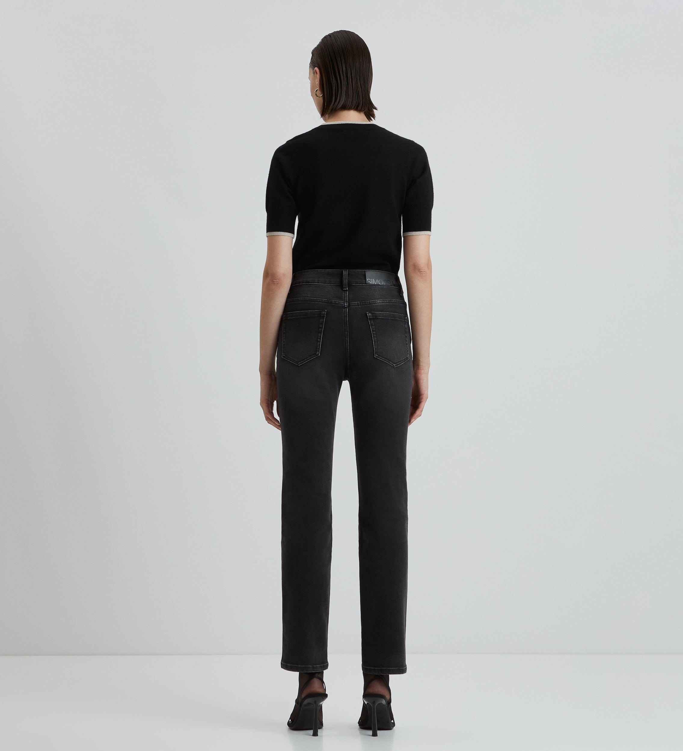 Slim pants