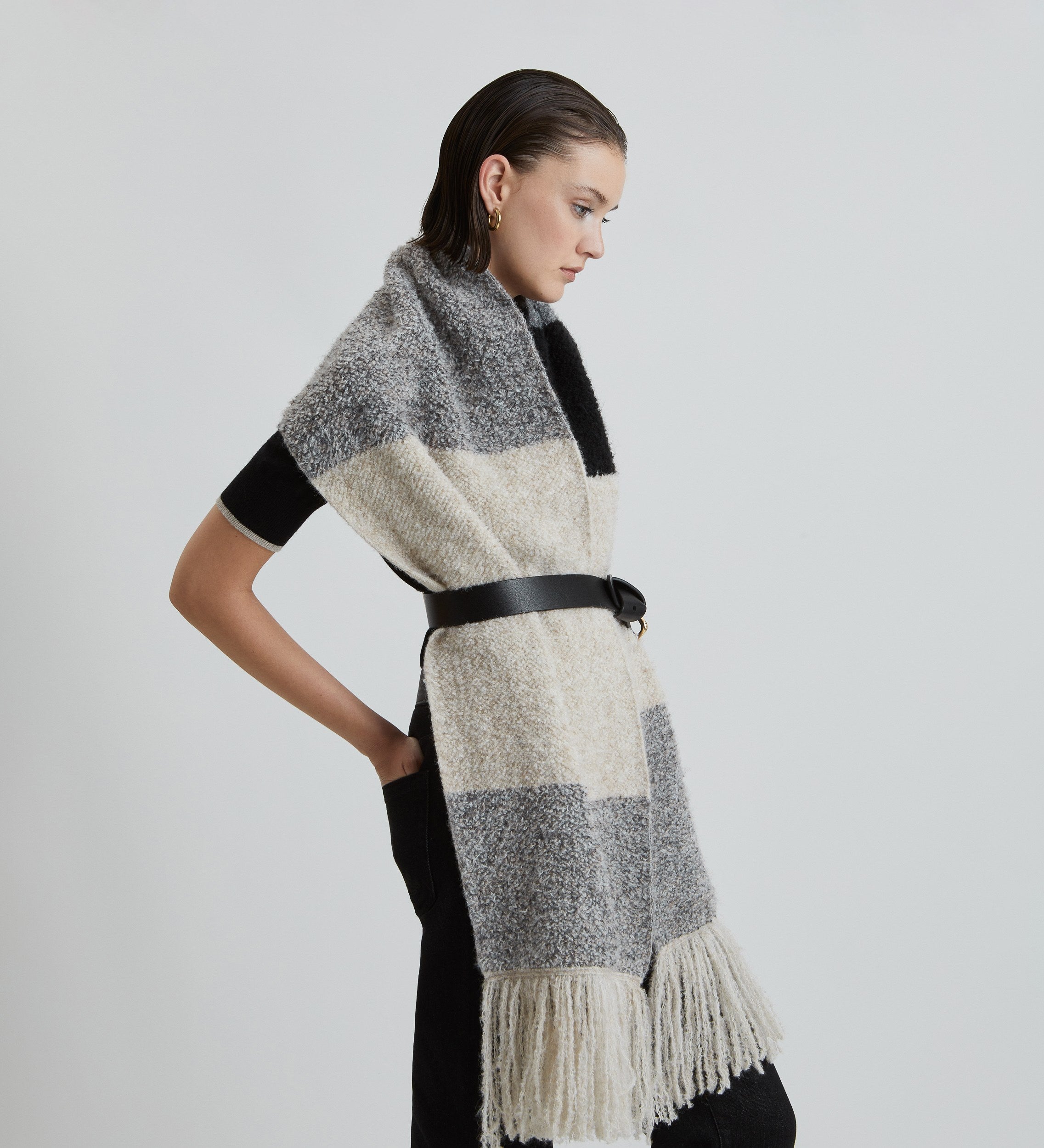 Knitted texture scarf