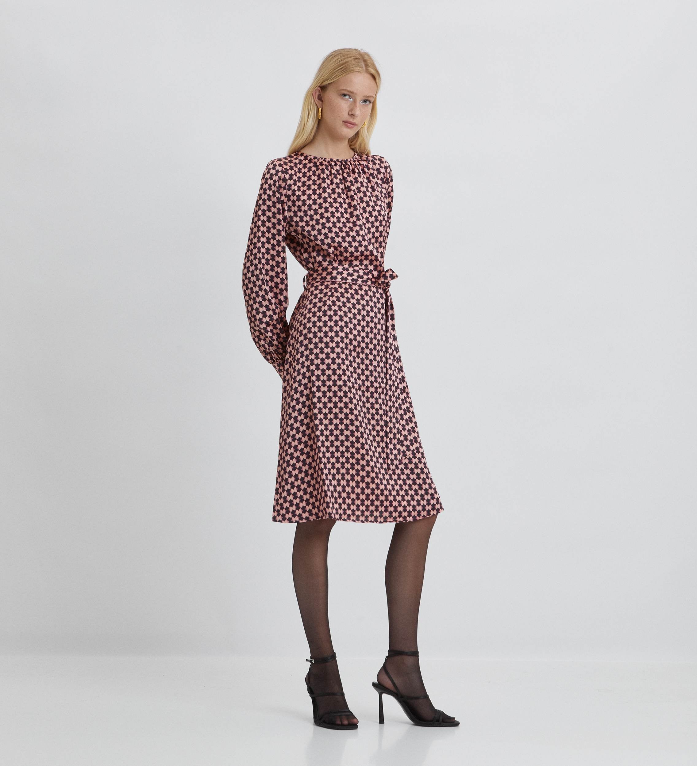 Printed dress with scoop neckline