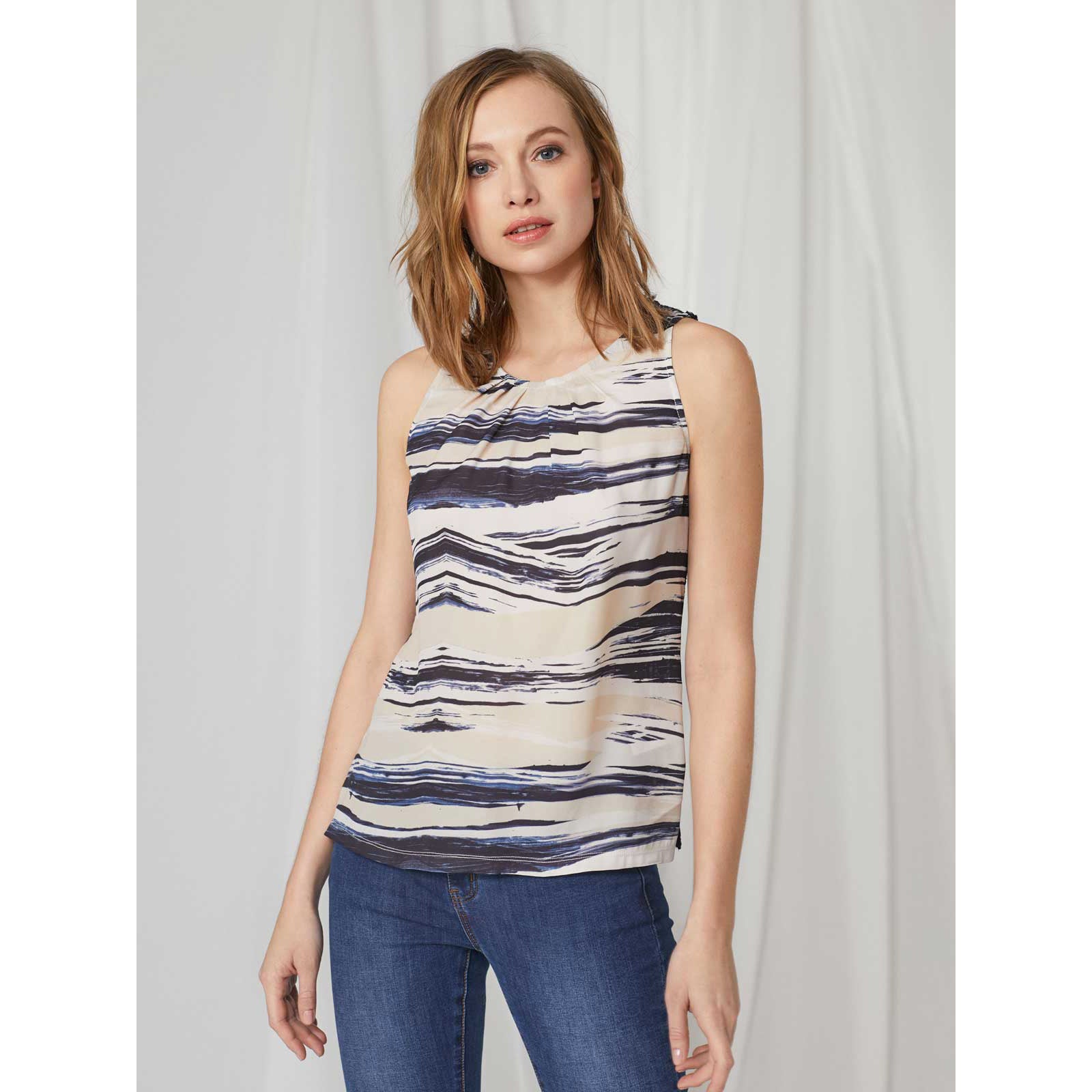 Tie-dye guipure top
